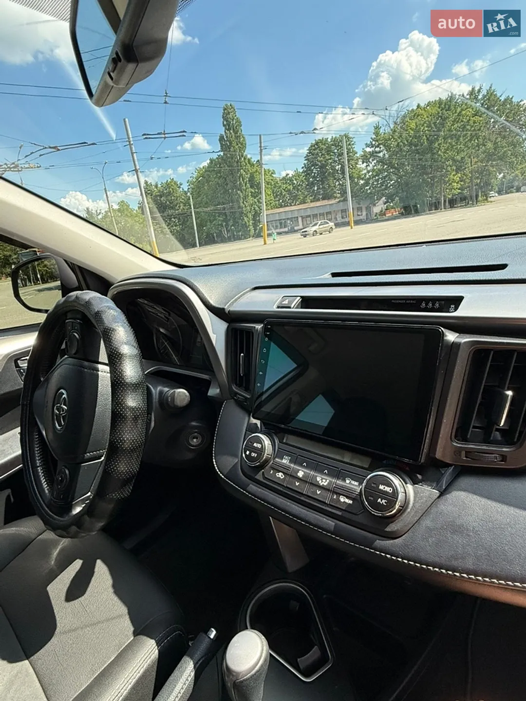 2017 Toyota RAV 4 - мініатюра 9