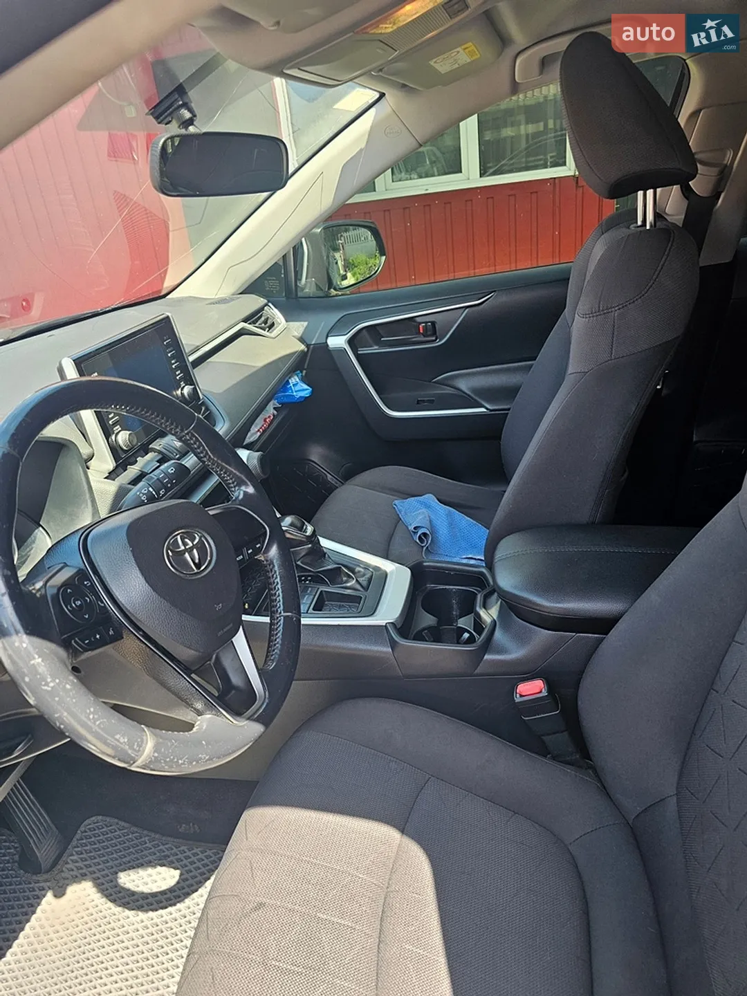 2019 Toyota RAV 4 - мініатюра 10
