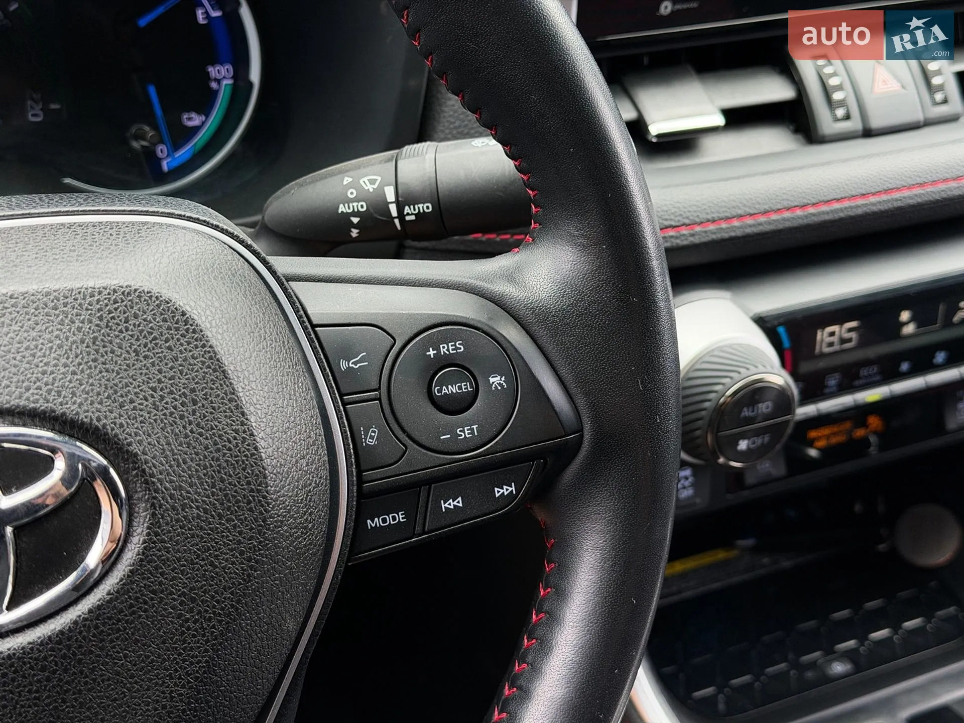 2021 Toyota RAV 4 - мініатюра 18