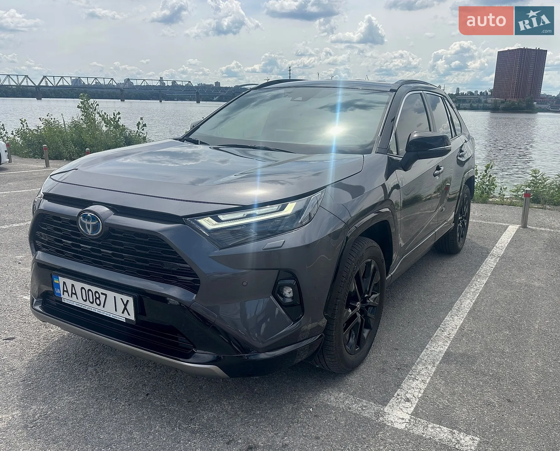 2025 Toyota RAV 4 - мініатюра 3
