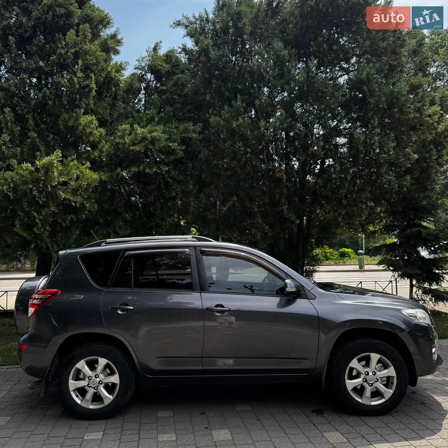 2010 Toyota RAV 4 - мініатюра 9