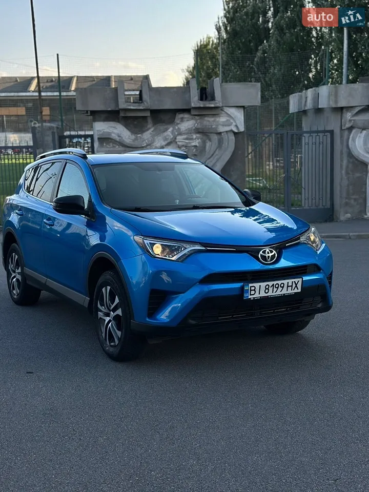 2017 Toyota RAV 4 - мініатюра 12