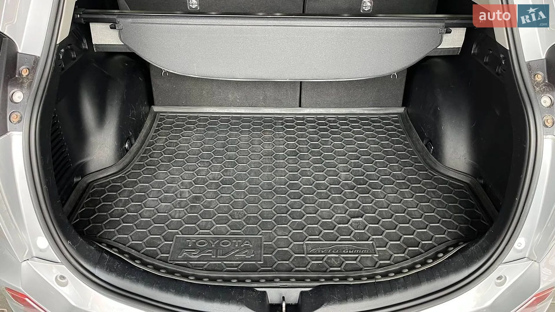 2016 Toyota RAV 4 - мініатюра 10