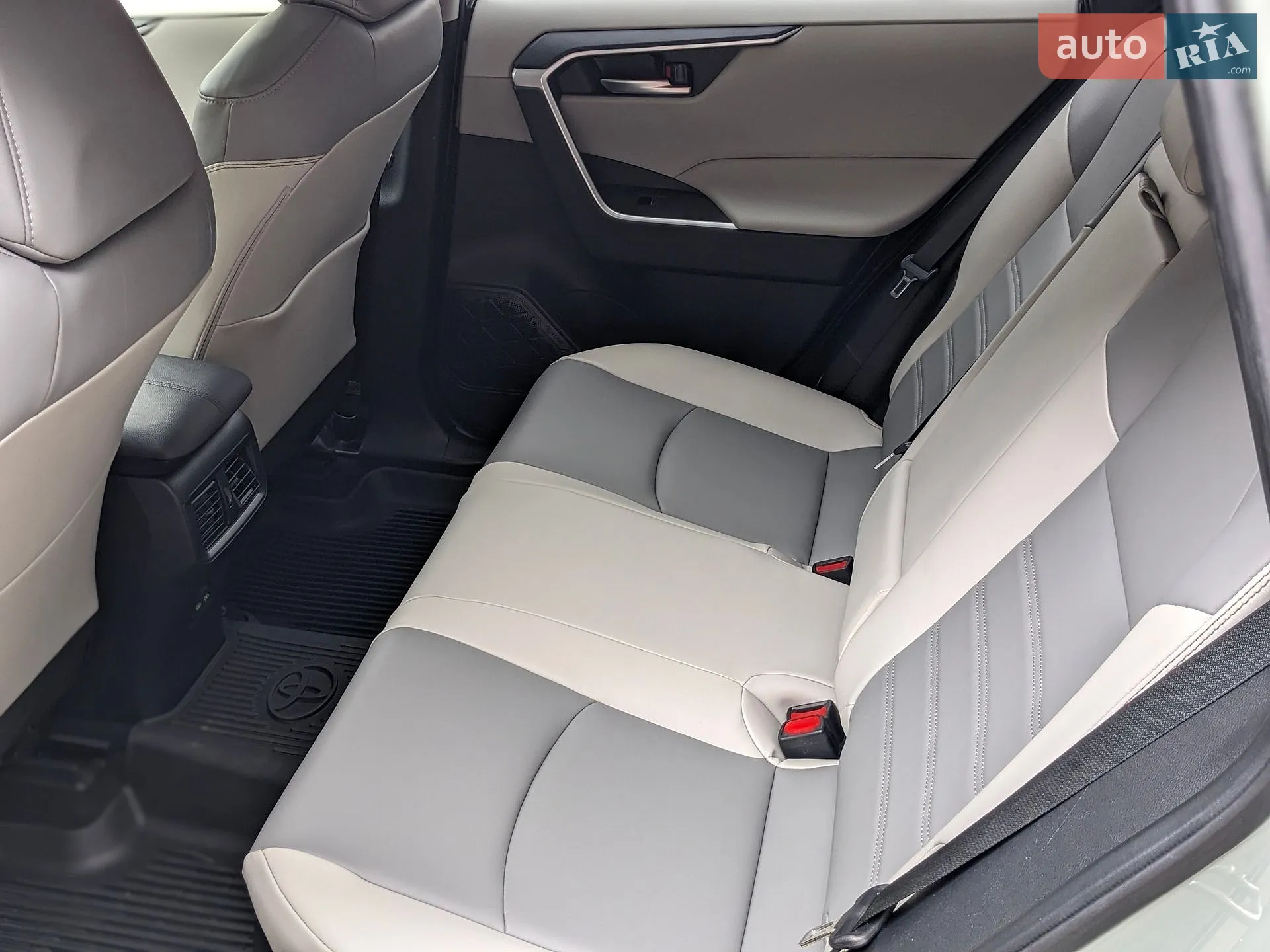 2023 Toyota RAV 4 - мініатюра 20