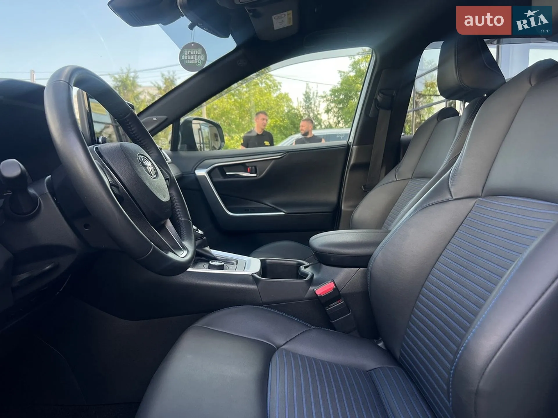 2024 Toyota RAV 4 - мініатюра 11