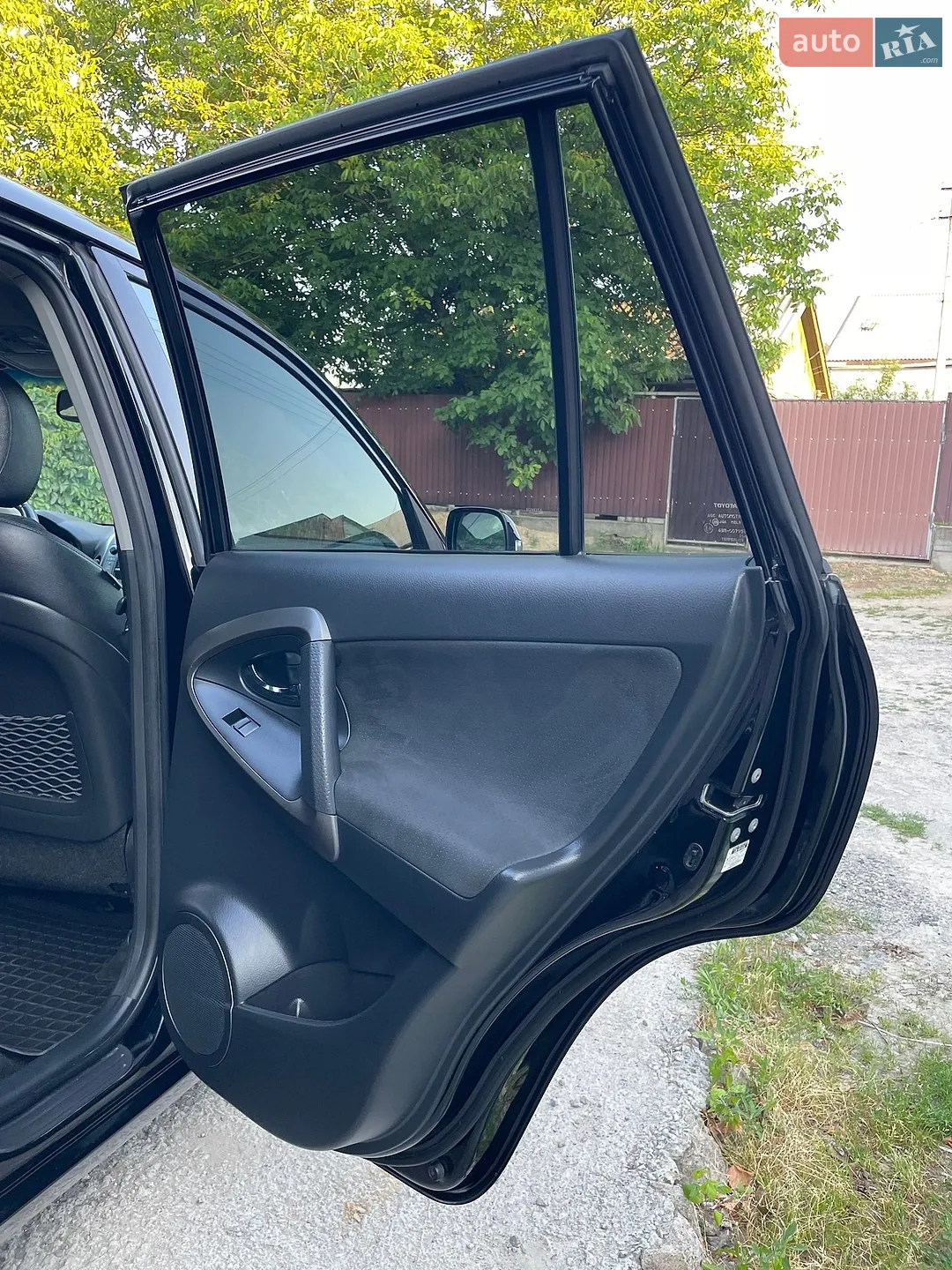 2011 Toyota RAV 4 - мініатюра 137