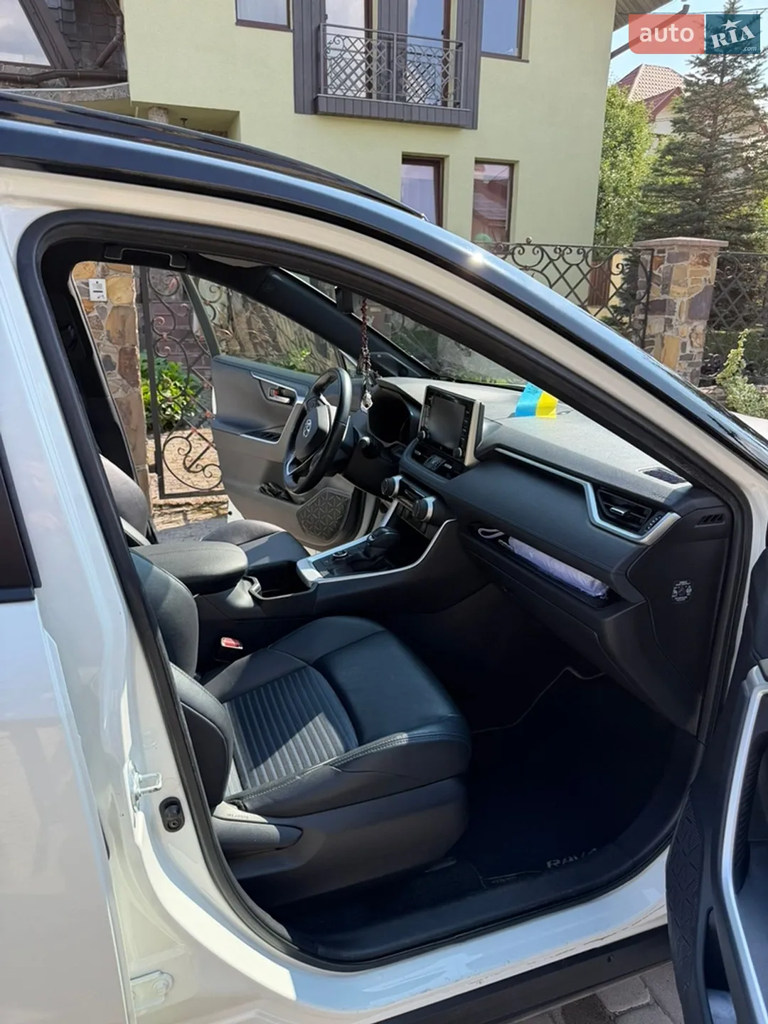 2022 Toyota RAV 4 - мініатюра 12