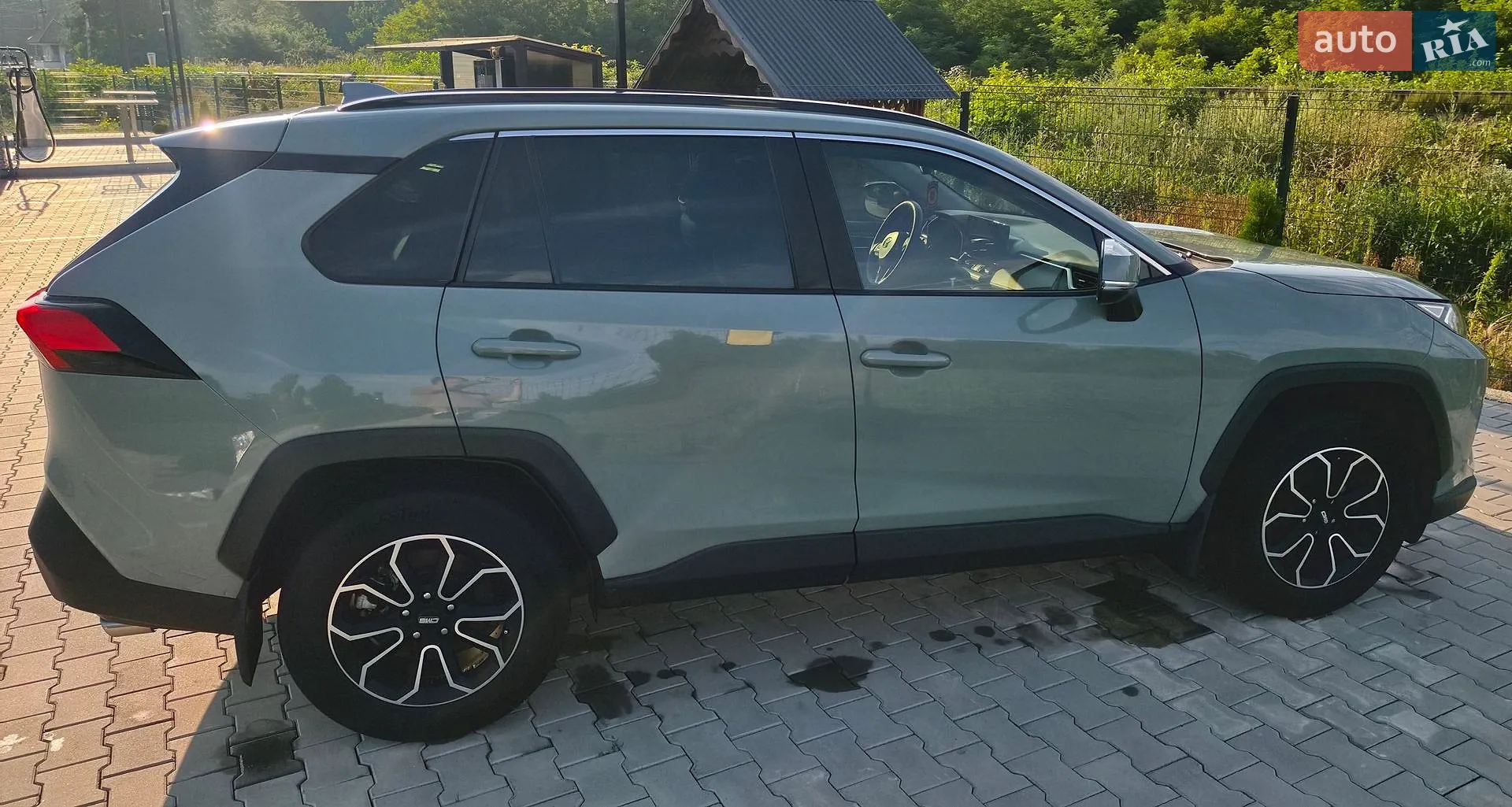 2021 Toyota RAV 4 - мініатюра 5