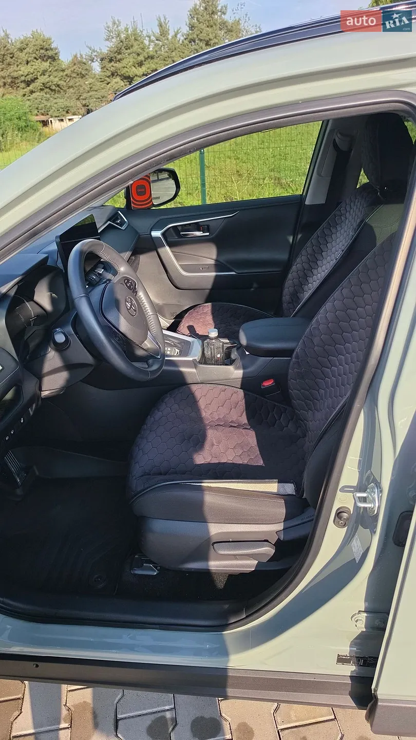 2021 Toyota RAV 4 - мініатюра 16