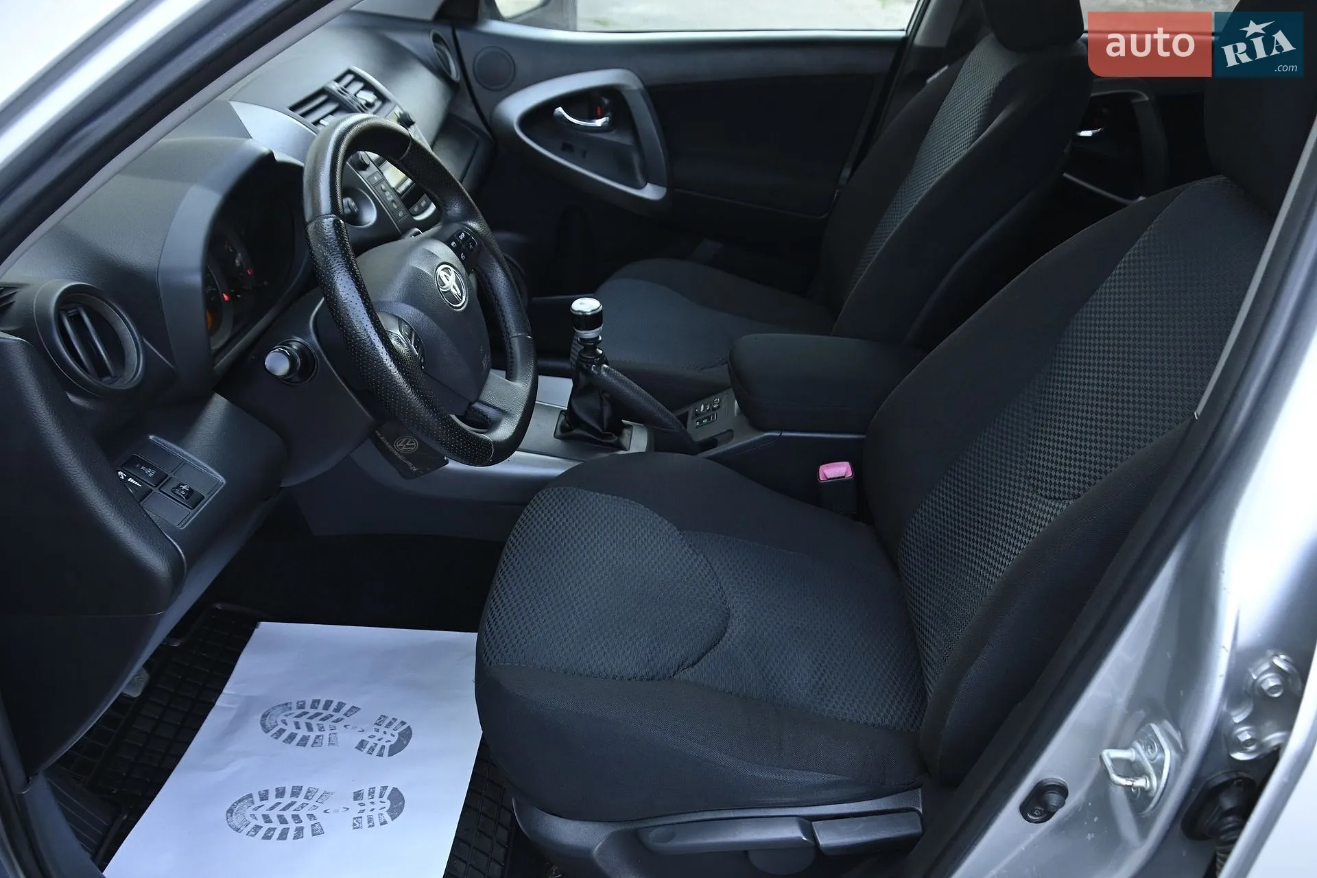 2010 Toyota RAV 4 - мініатюра 17