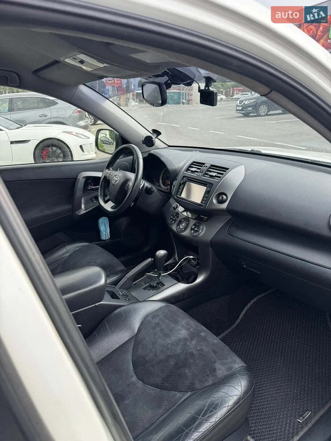 2012 Toyota RAV 4 - мініатюра 11