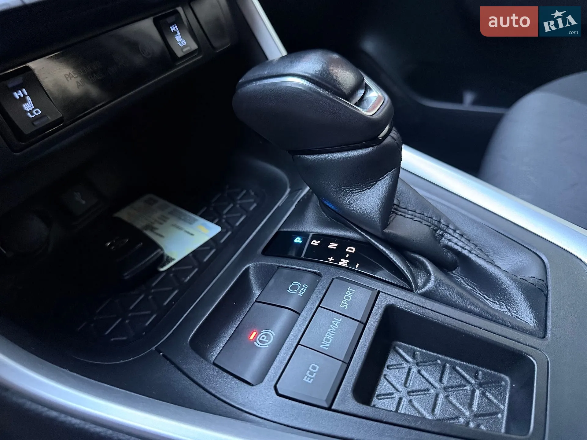 2022 Toyota RAV 4 - мініатюра 28