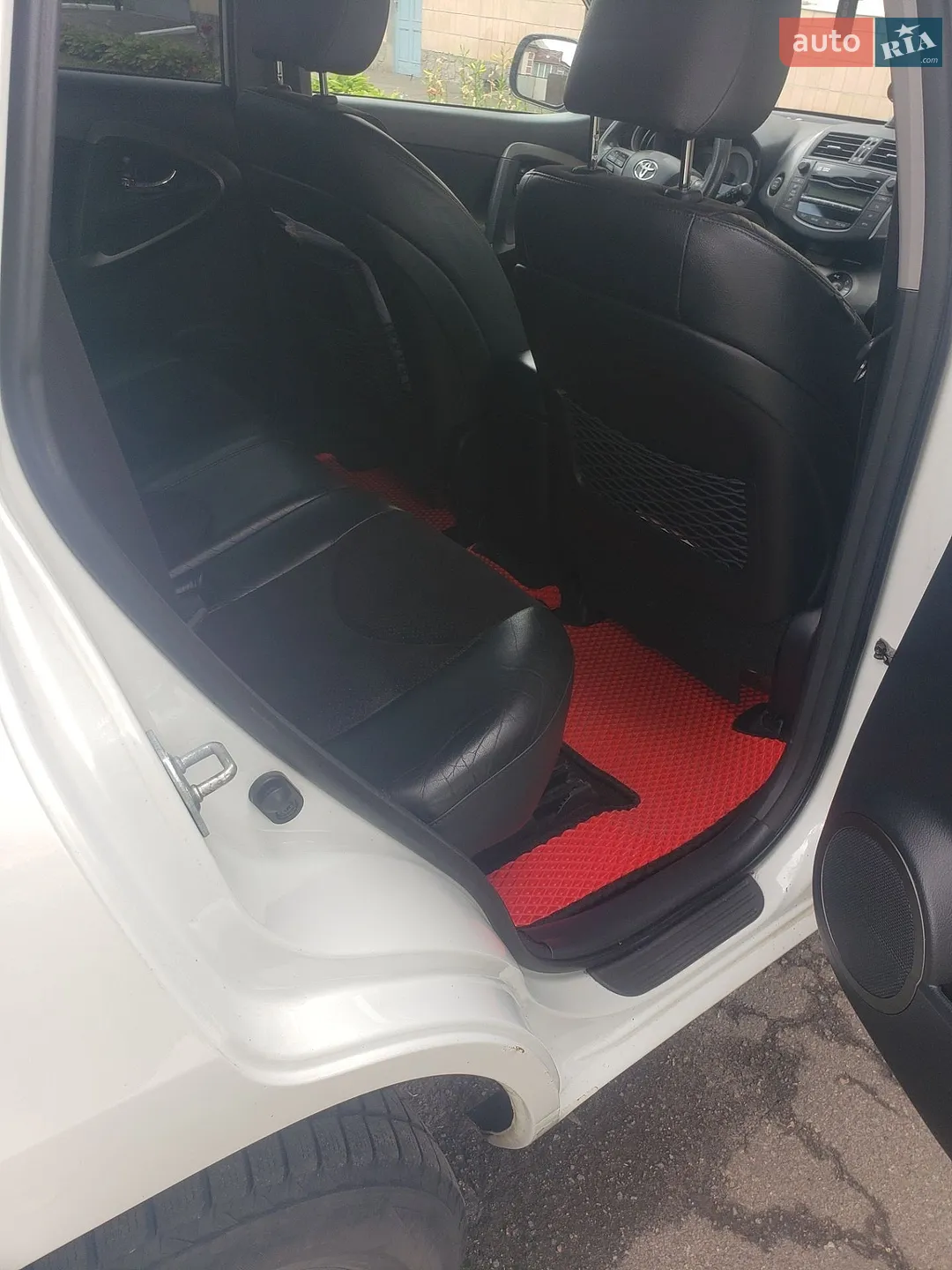 2010 Toyota RAV 4 - мініатюра 9