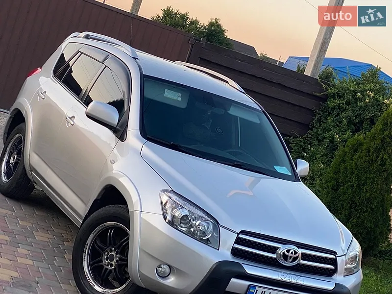 Toyota RAV4 2008