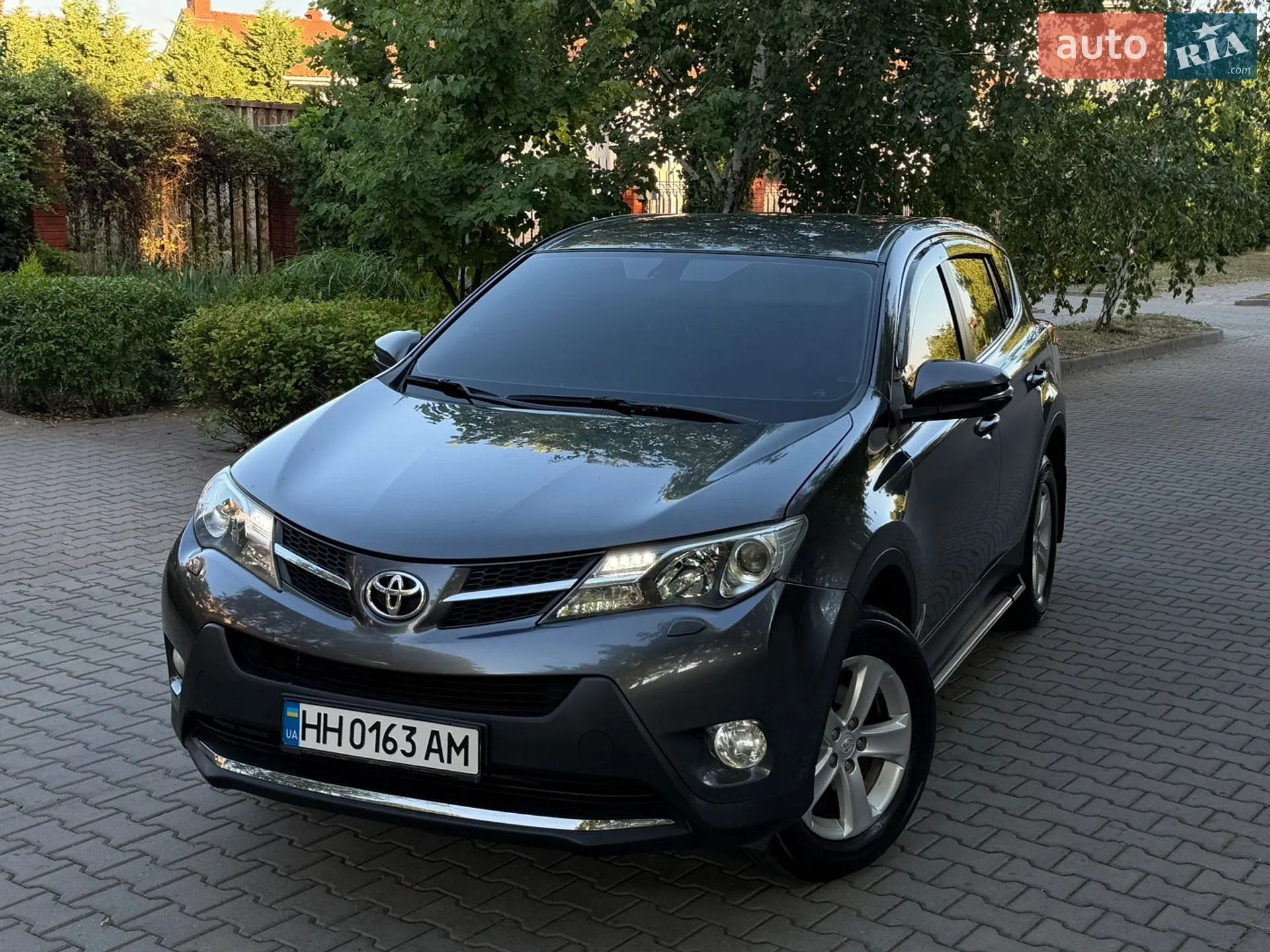 2014 Toyota RAV 4 - мініатюра 2