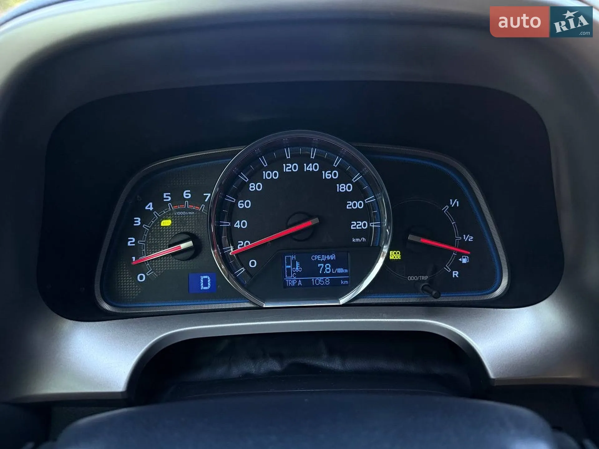 2014 Toyota RAV 4 - мініатюра 17