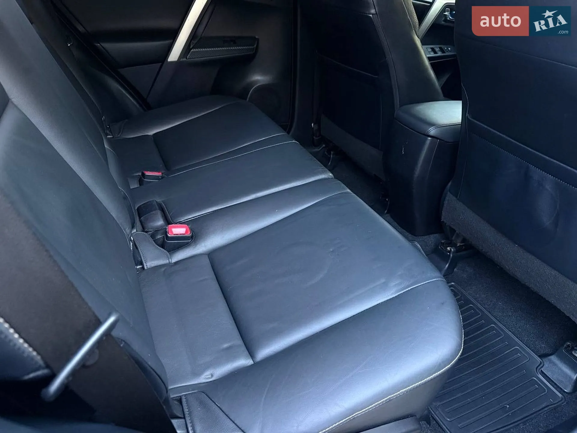2014 Toyota RAV 4 - мініатюра 19