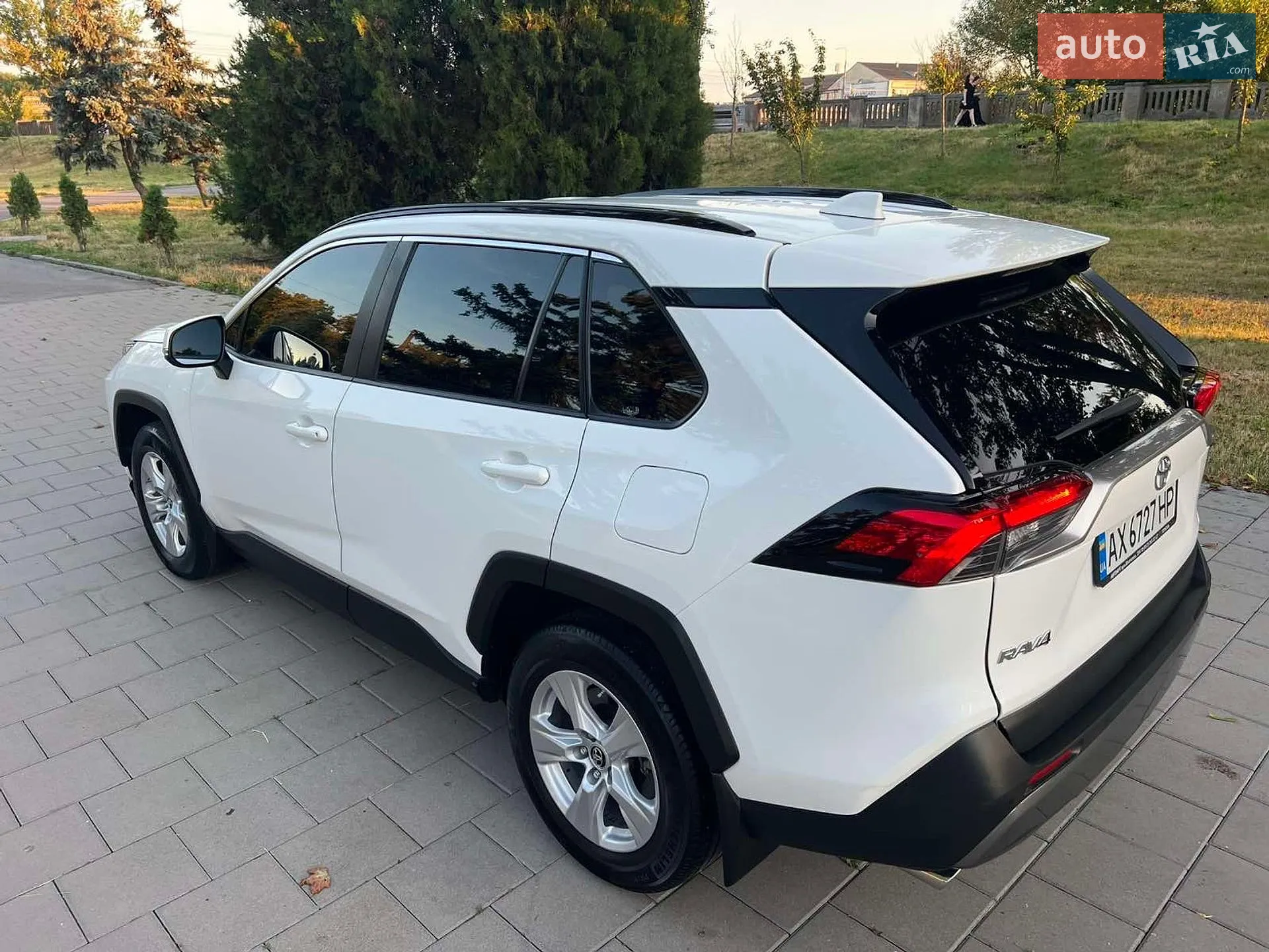 2019 Toyota RAV 4 - мініатюра 23