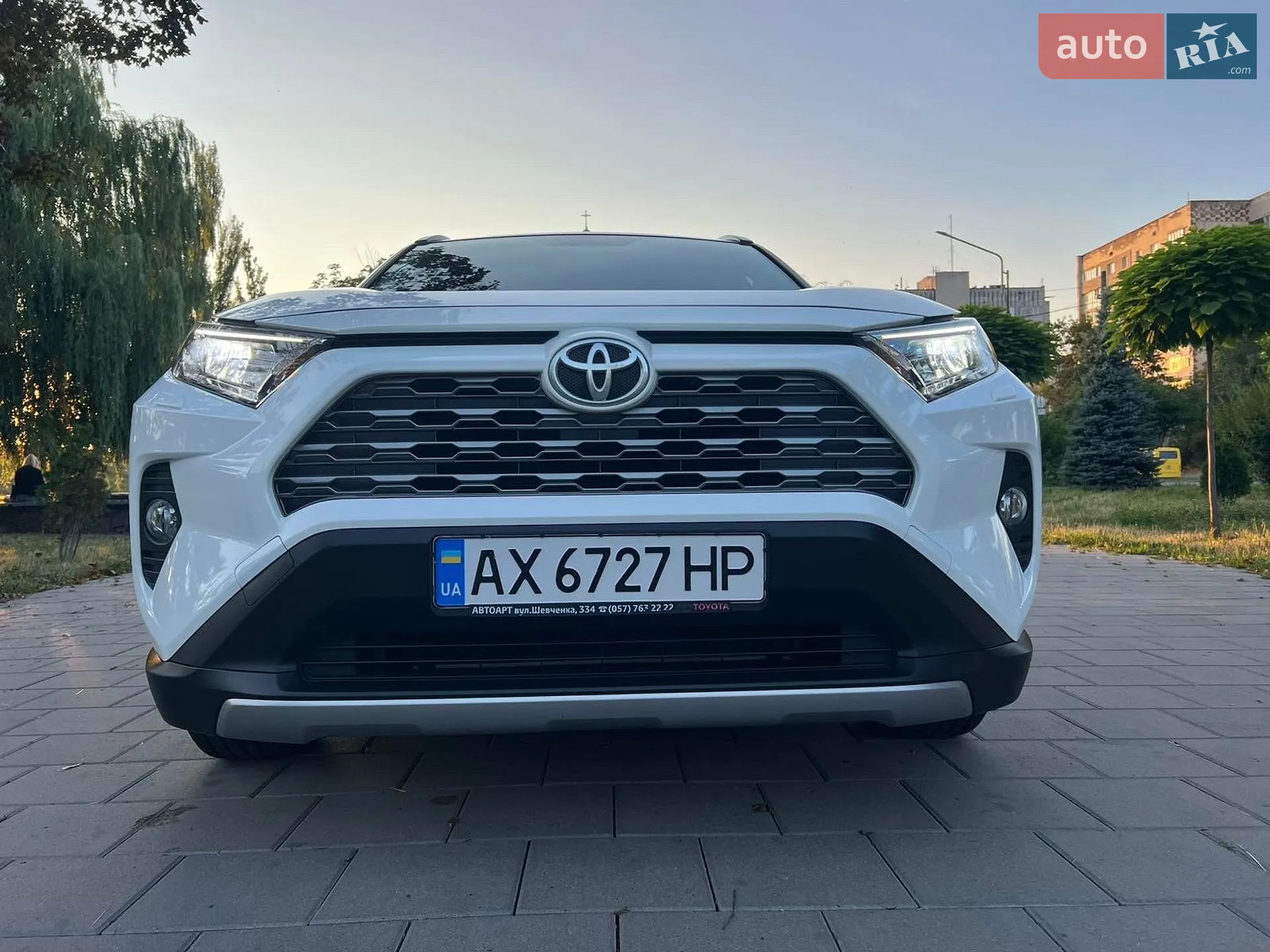 2019 Toyota RAV 4 - мініатюра 31