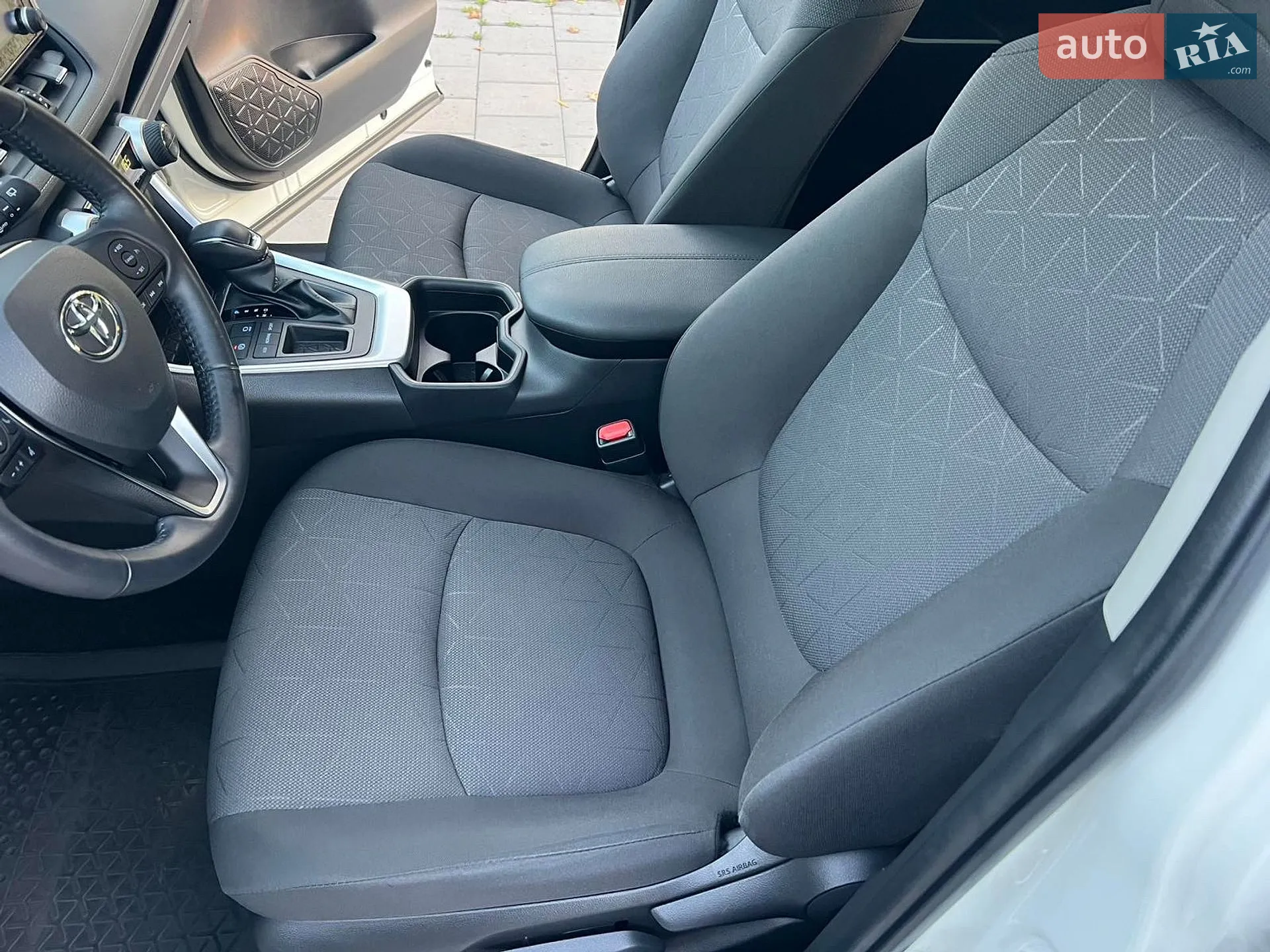 2019 Toyota RAV 4 - мініатюра 48