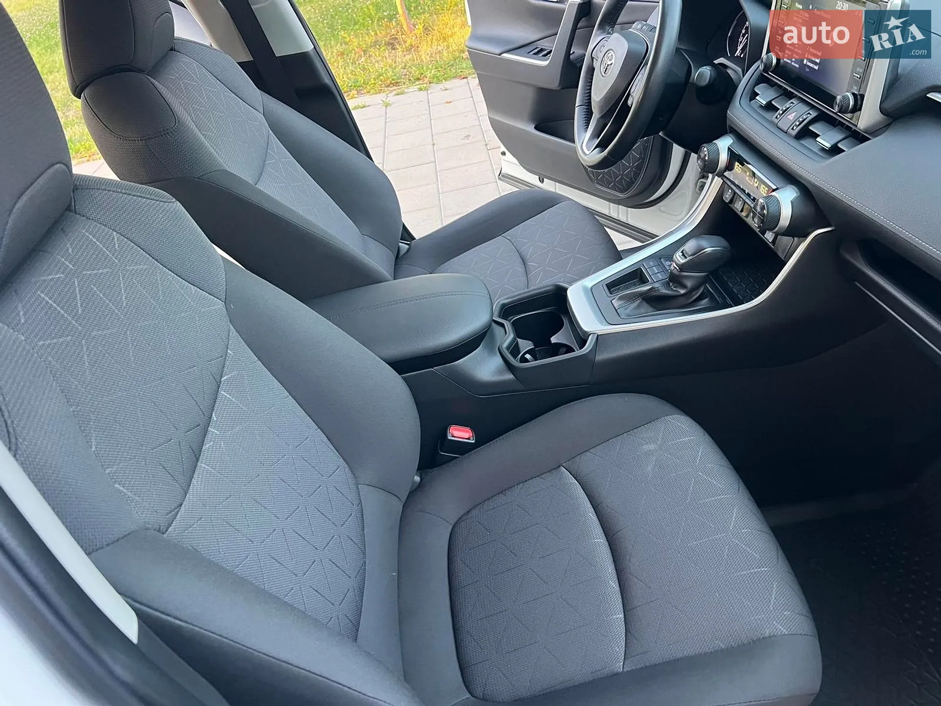 2019 Toyota RAV 4 - мініатюра 52