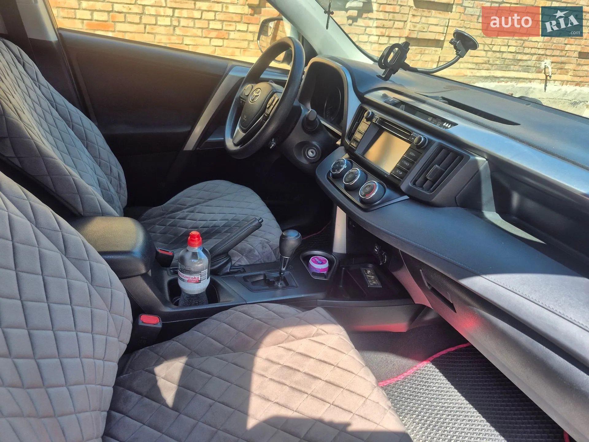 2017 Toyota RAV 4 - мініатюра 3