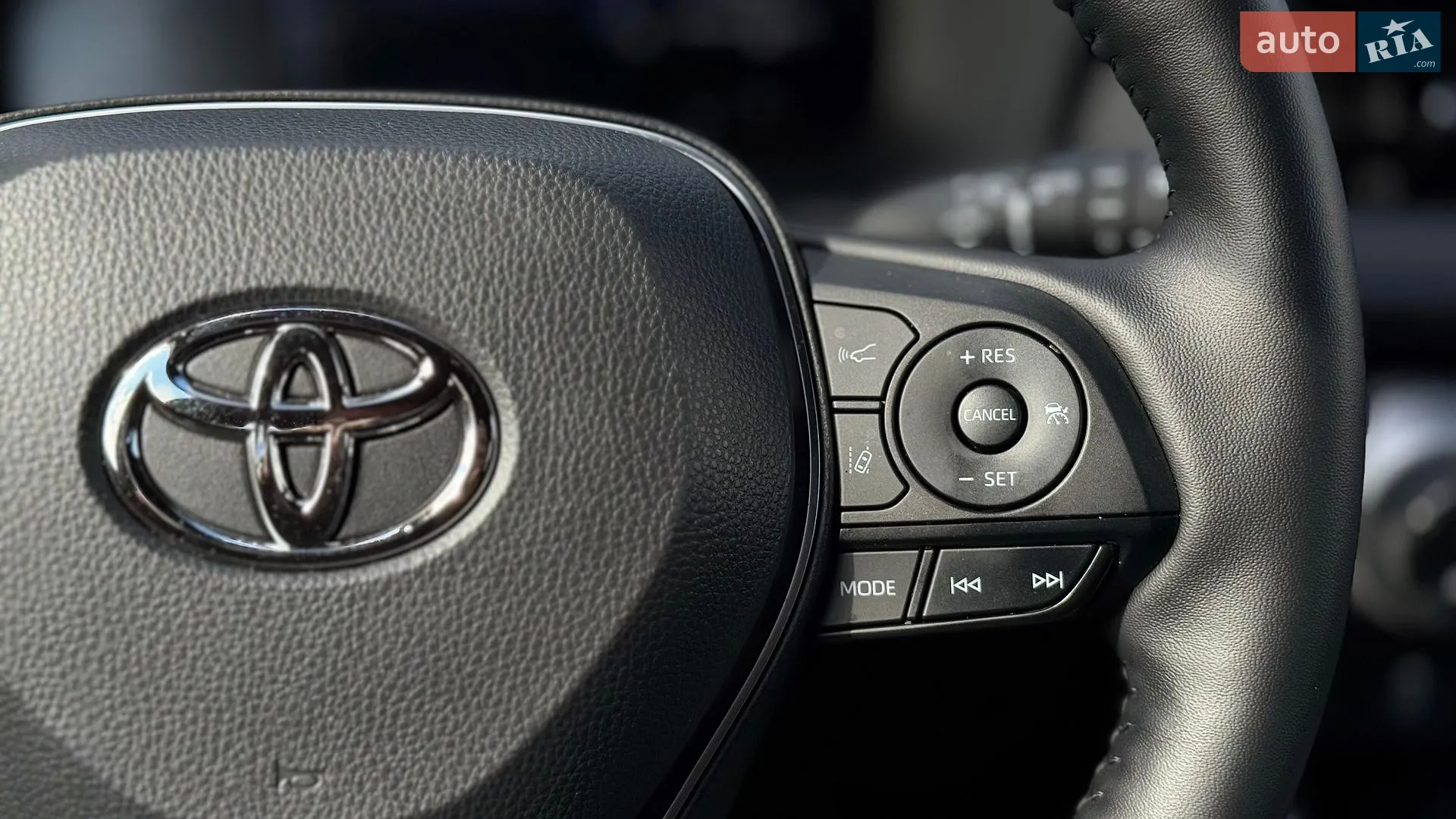 2025 Toyota RAV 4 - мініатюра 34