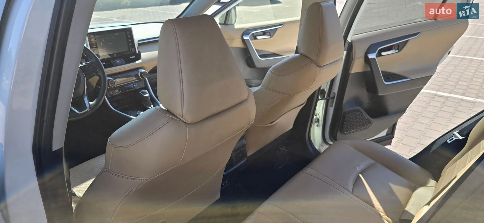2021 Toyota RAV 4 - мініатюра 22
