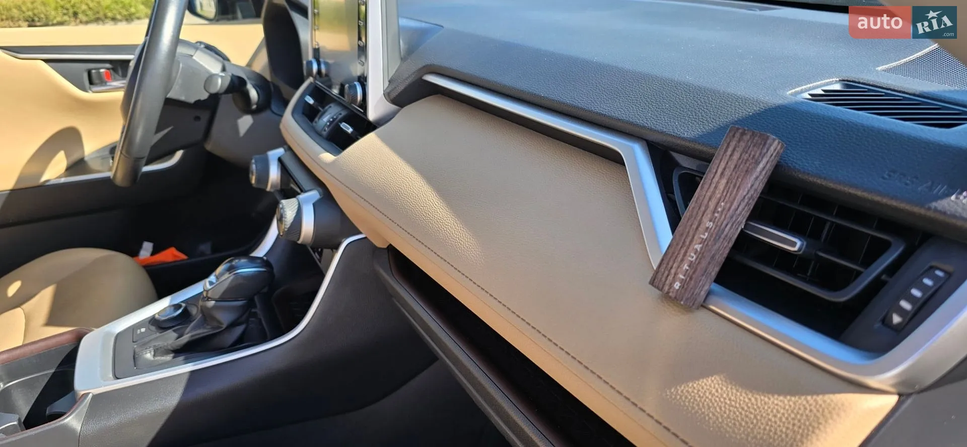 2021 Toyota RAV 4 - мініатюра 27