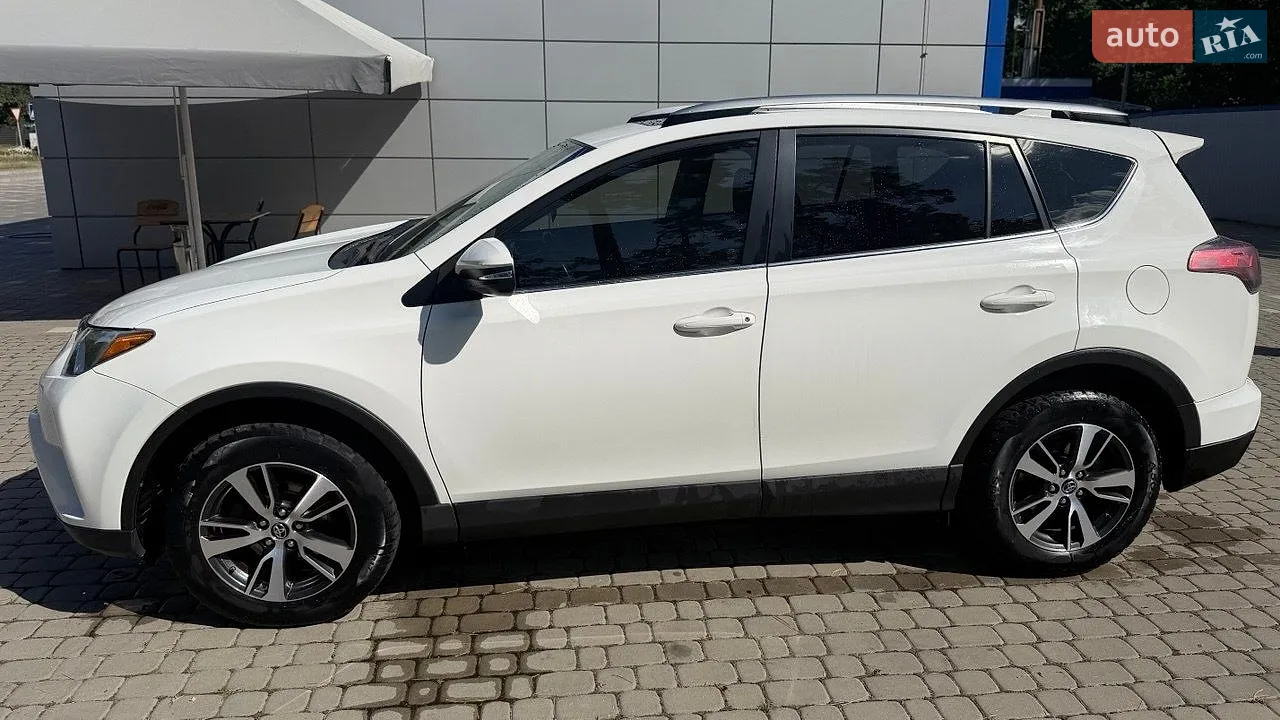 2016 Toyota RAV 4 - мініатюра 7