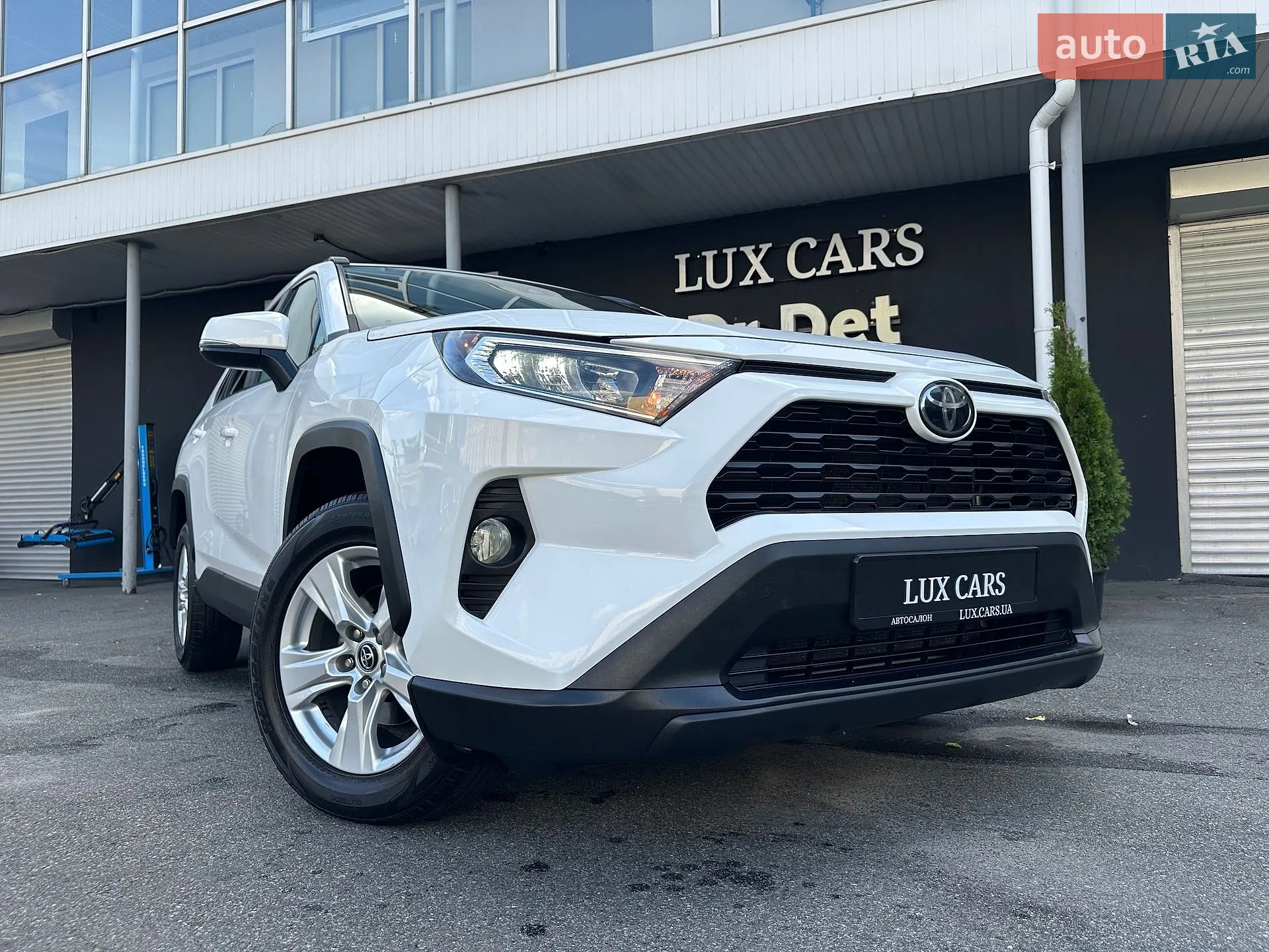 2019 Toyota RAV 4 - мініатюра 19