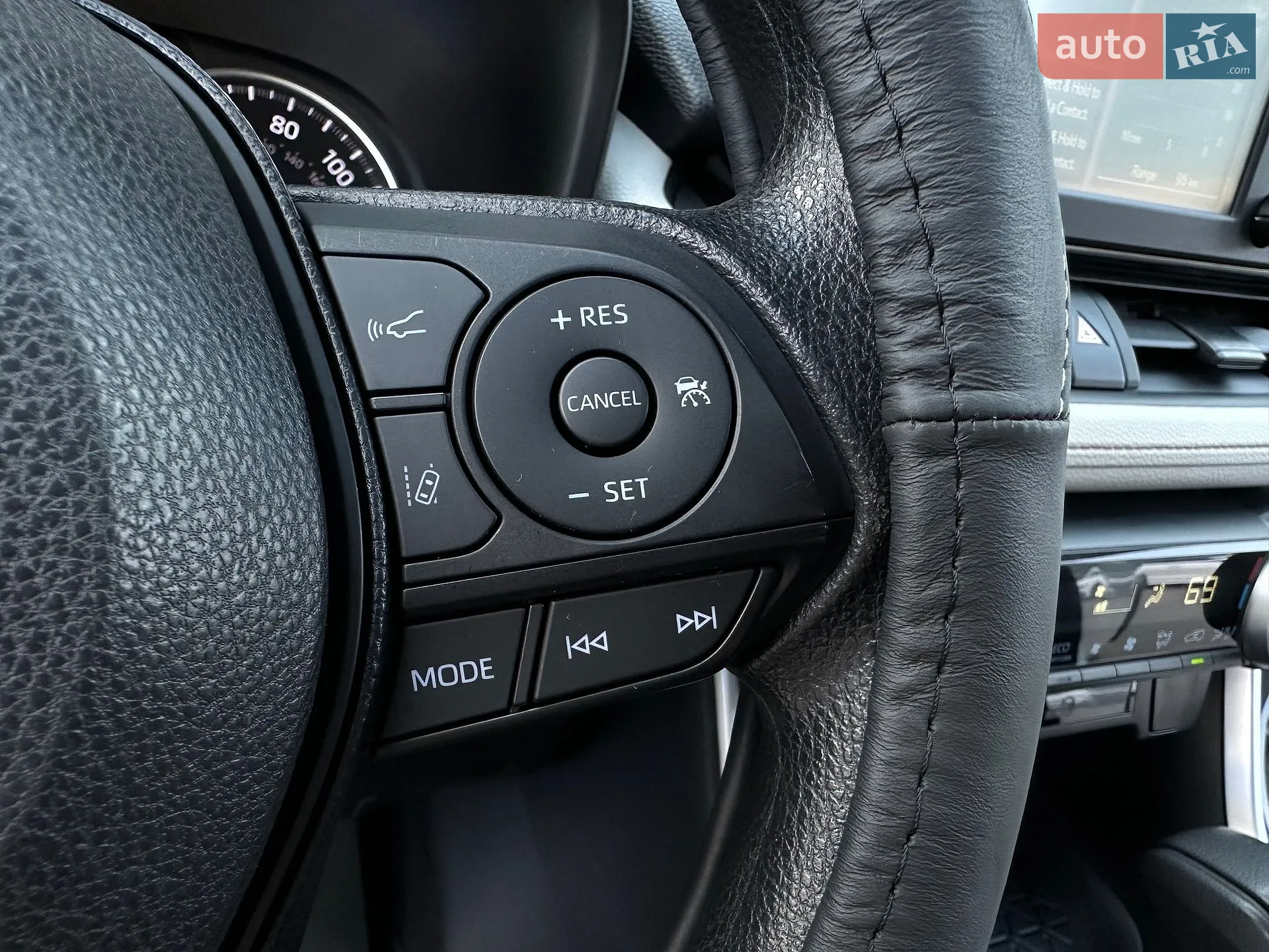 2019 Toyota RAV 4 - мініатюра 59