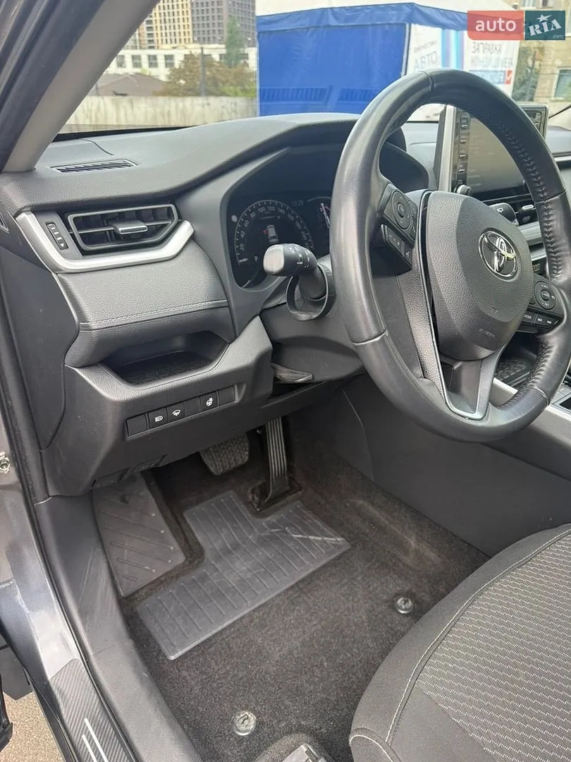 2022 Toyota RAV 4 - мініатюра 6