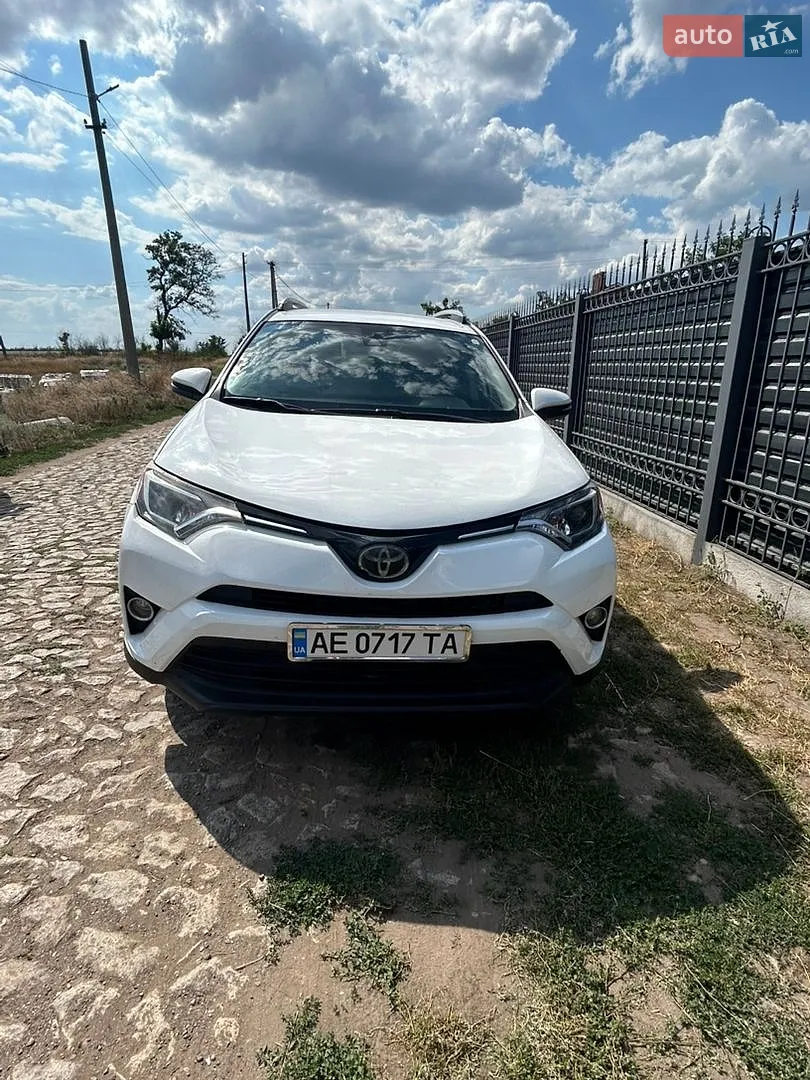 2018 Toyota RAV 4 - мініатюра 5