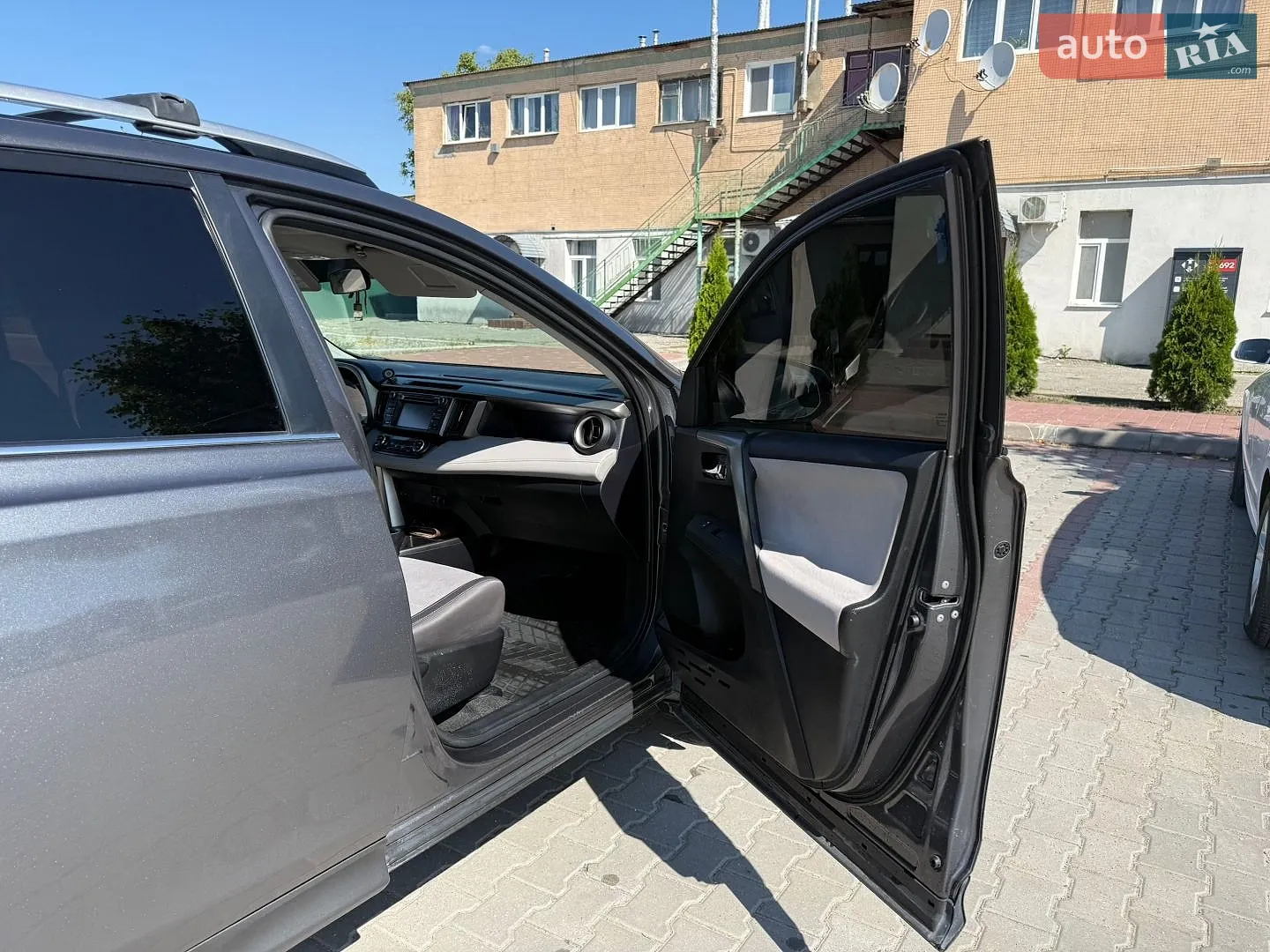 2015 Toyota RAV 4 - мініатюра 13