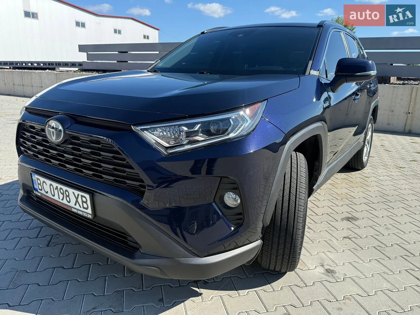 2021 Toyota RAV 4 - мініатюра 2