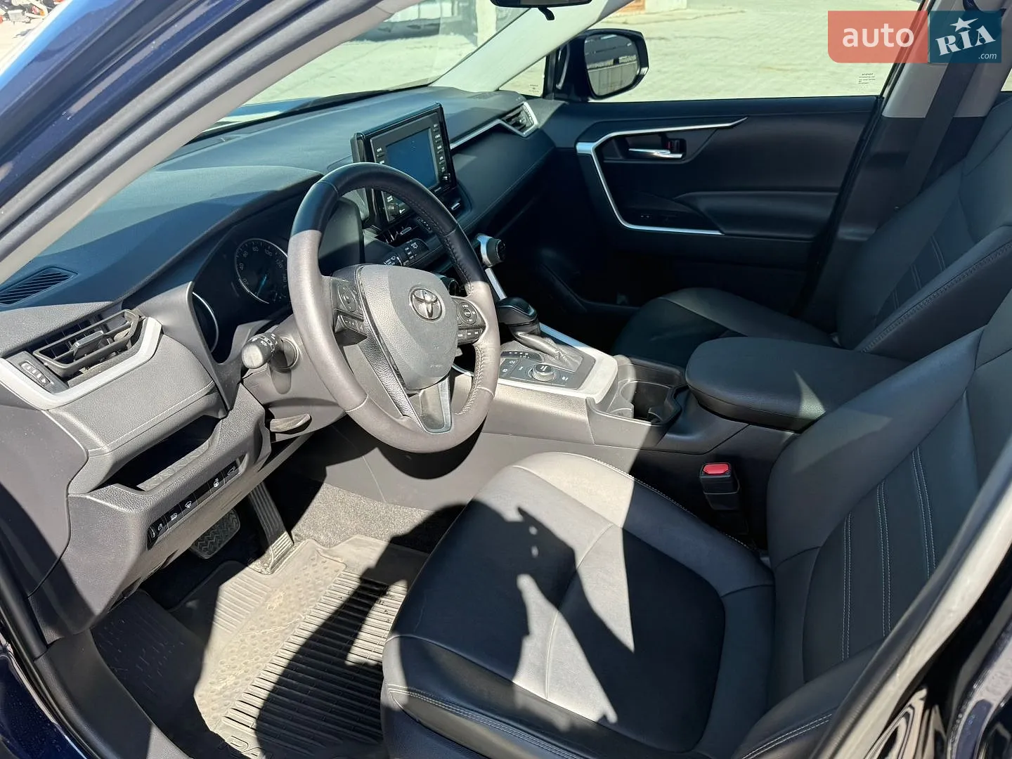 2021 Toyota RAV 4 - мініатюра 14