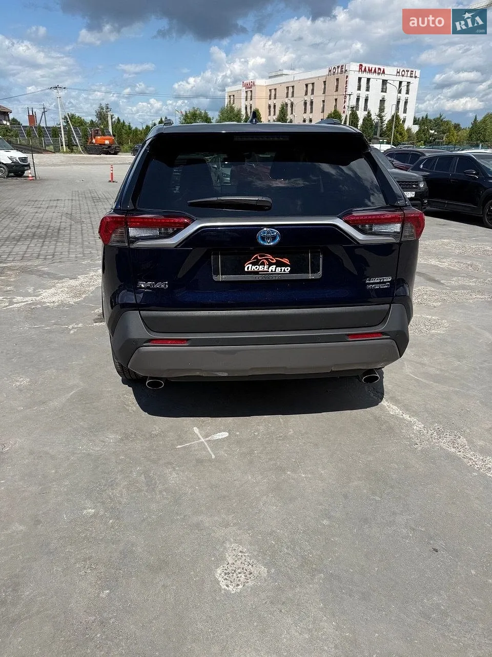 2019 Toyota RAV 4 - мініатюра 10