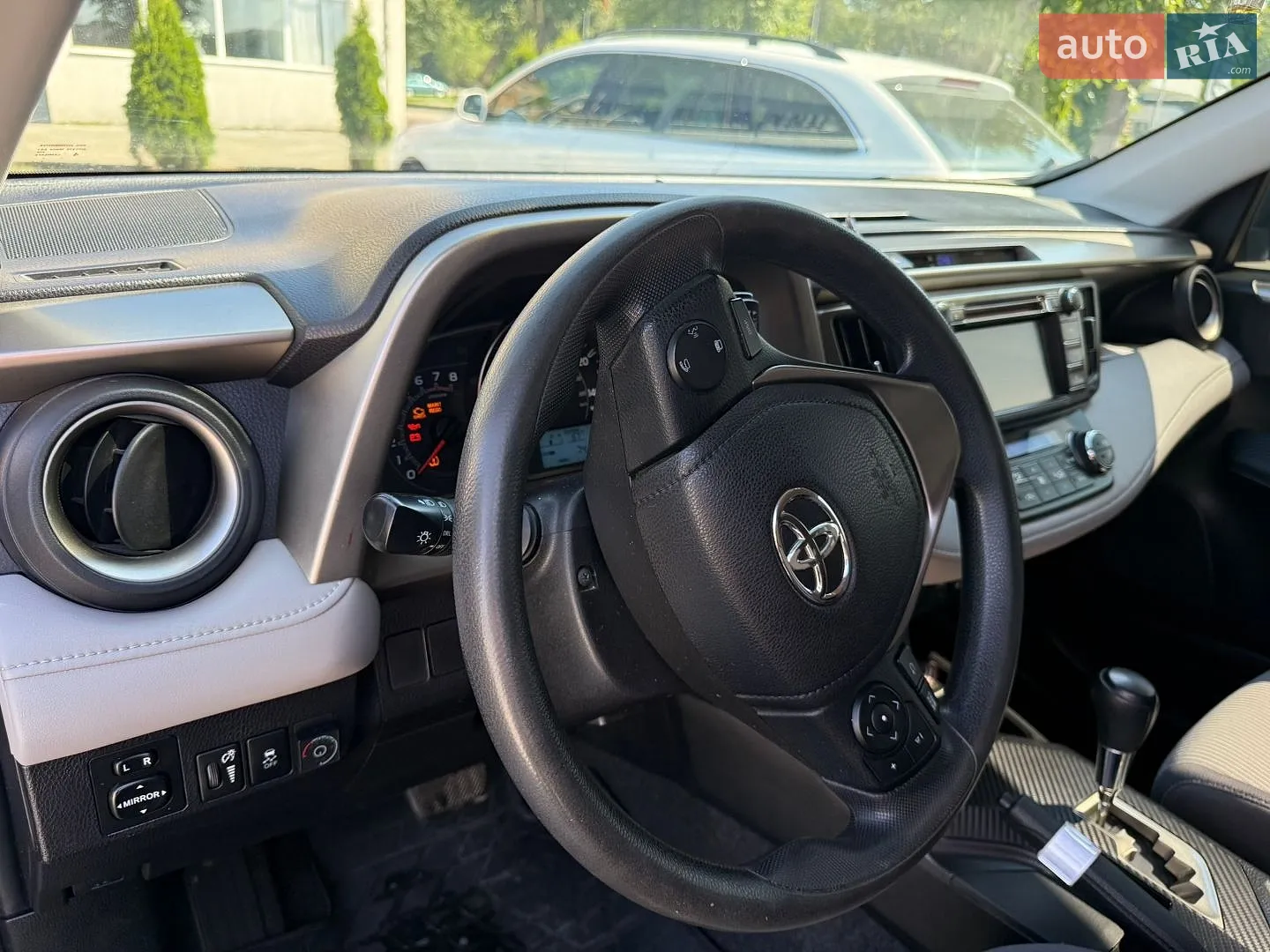 2015 Toyota RAV 4 - мініатюра 15