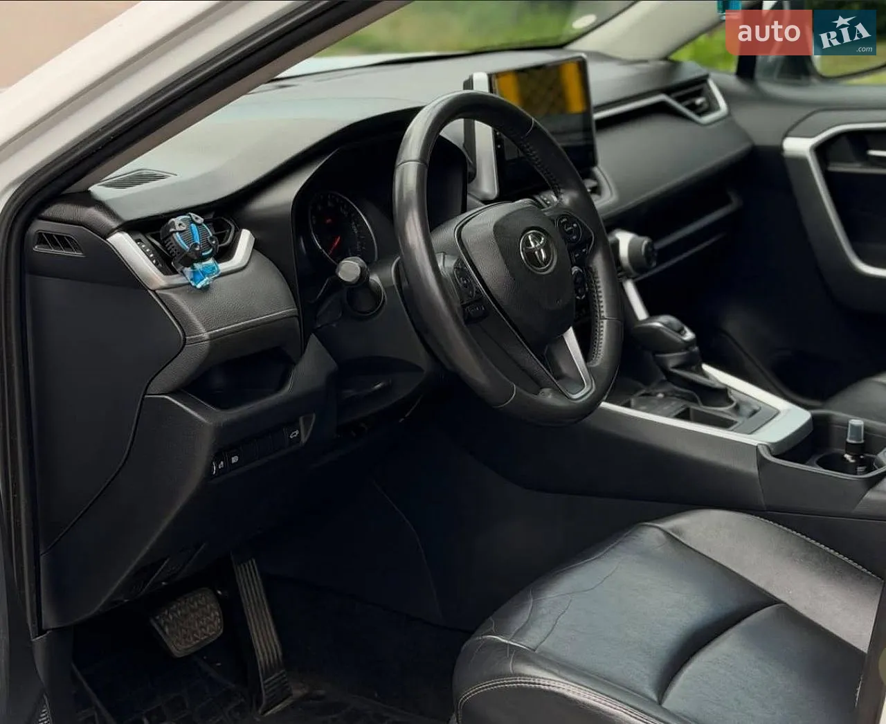 2019 Toyota RAV 4 - мініатюра 10