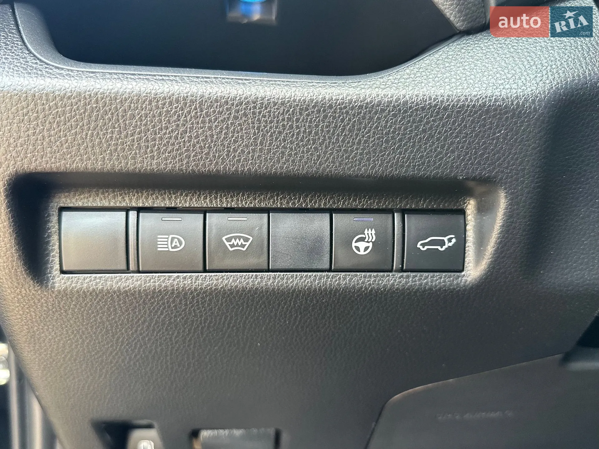 2021 Toyota RAV 4 - мініатюра 47