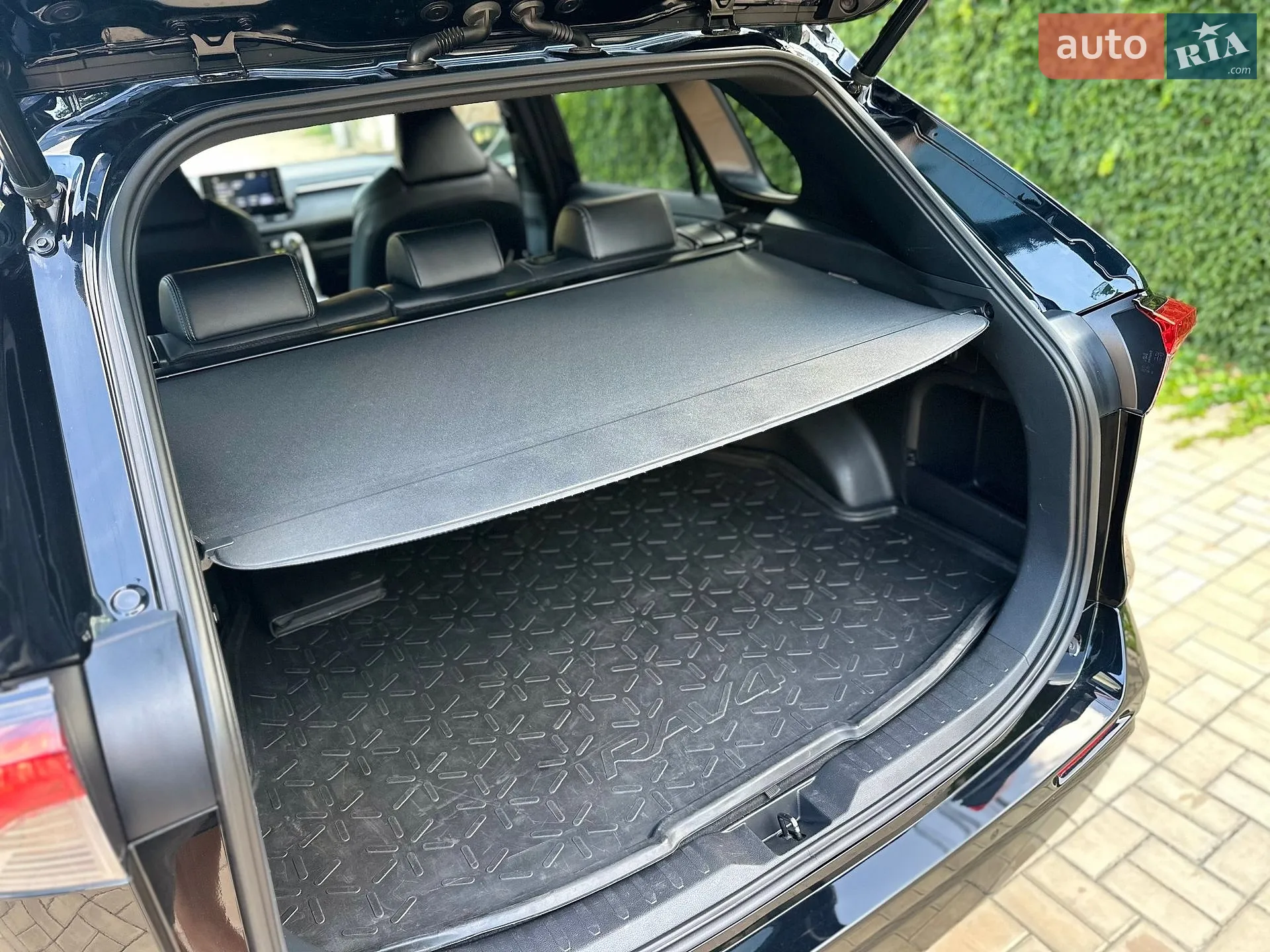 2021 Toyota RAV 4 - мініатюра 69