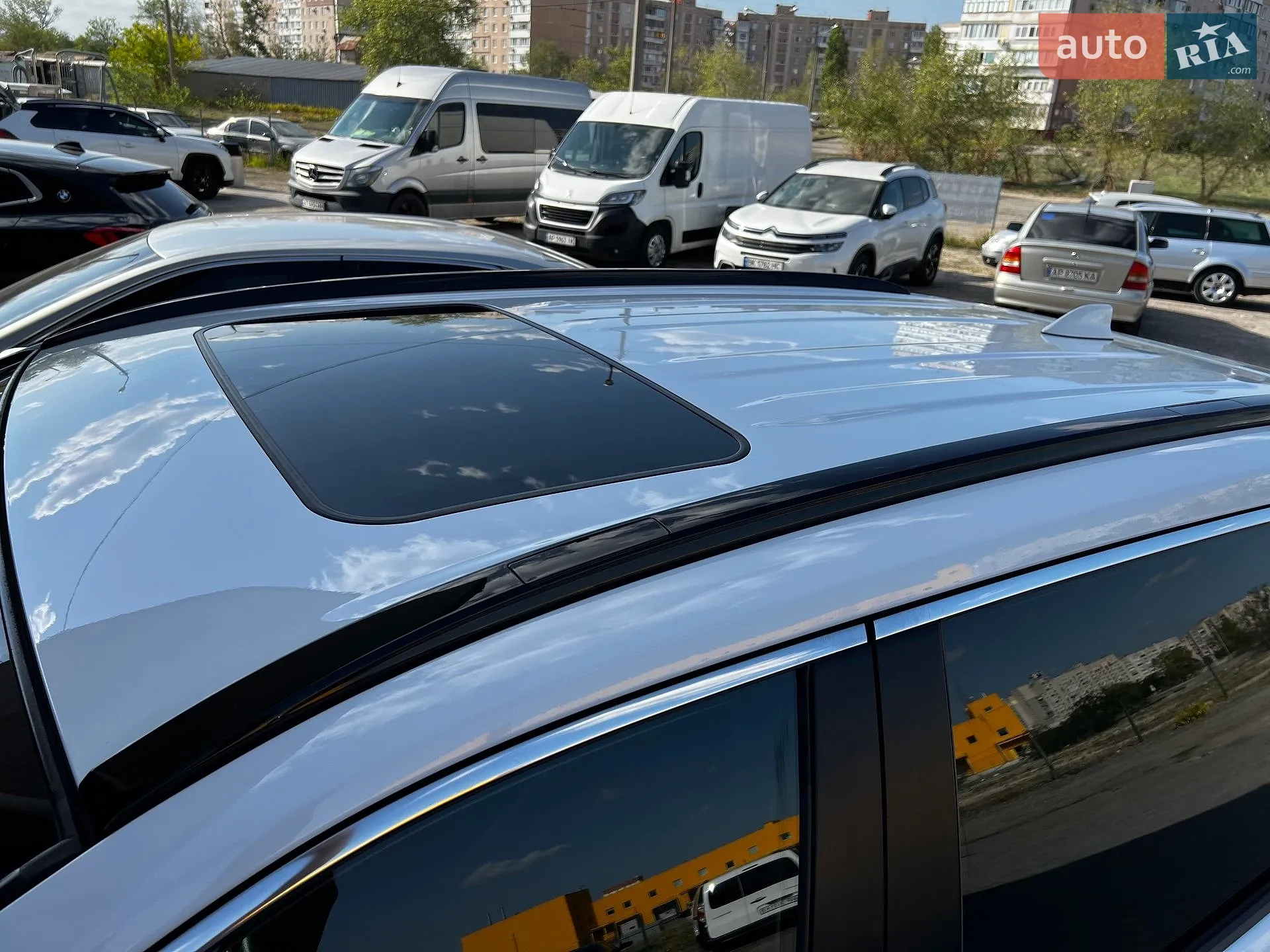 2019 Toyota RAV 4 - мініатюра 11