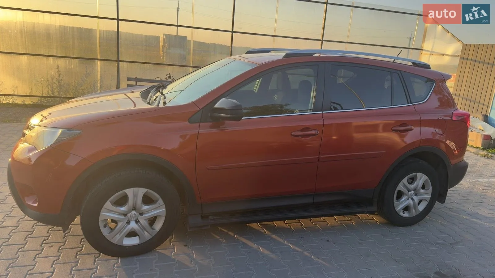 2015 Toyota RAV 4 - мініатюра 29