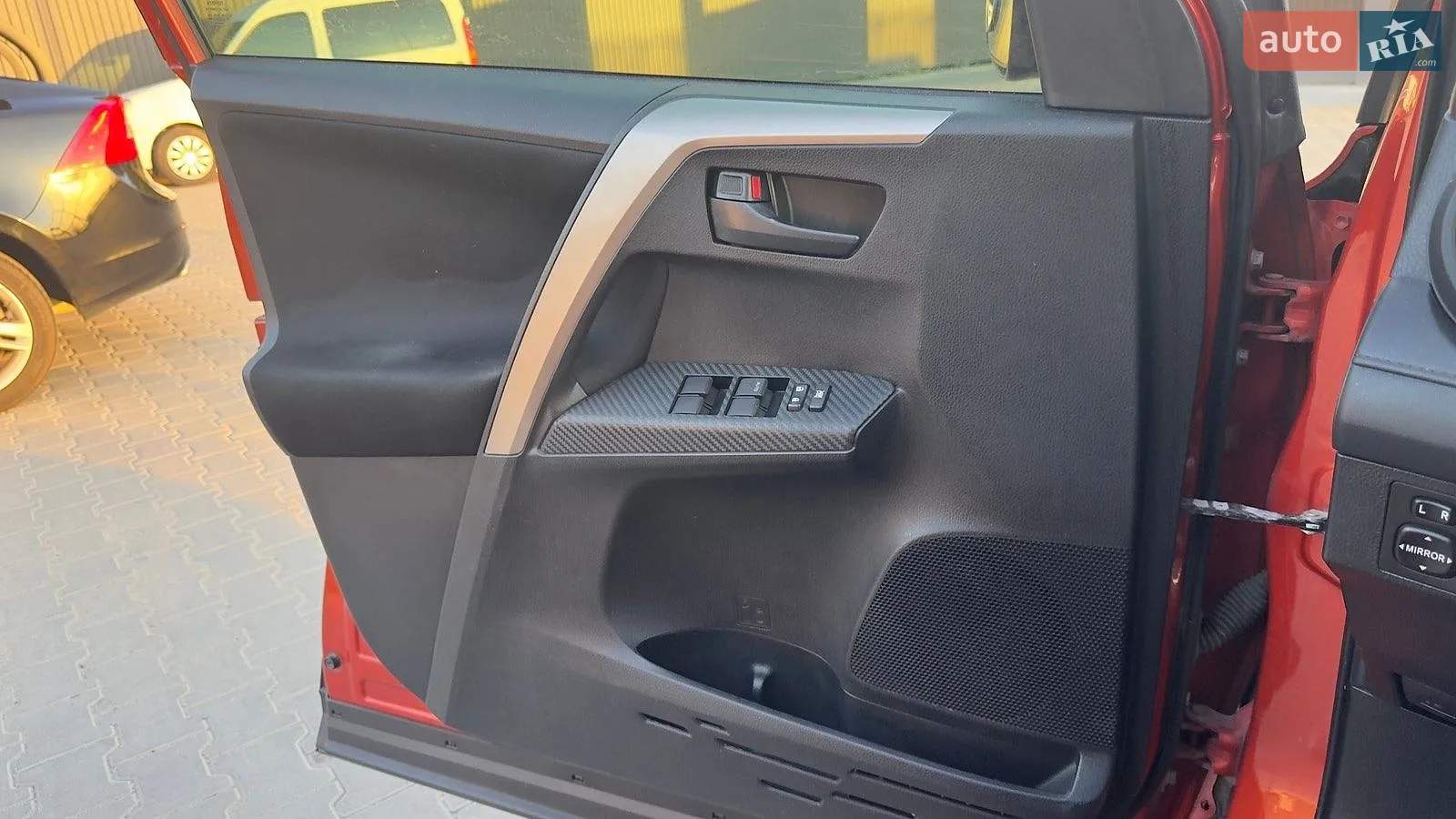 2015 Toyota RAV 4 - мініатюра 45