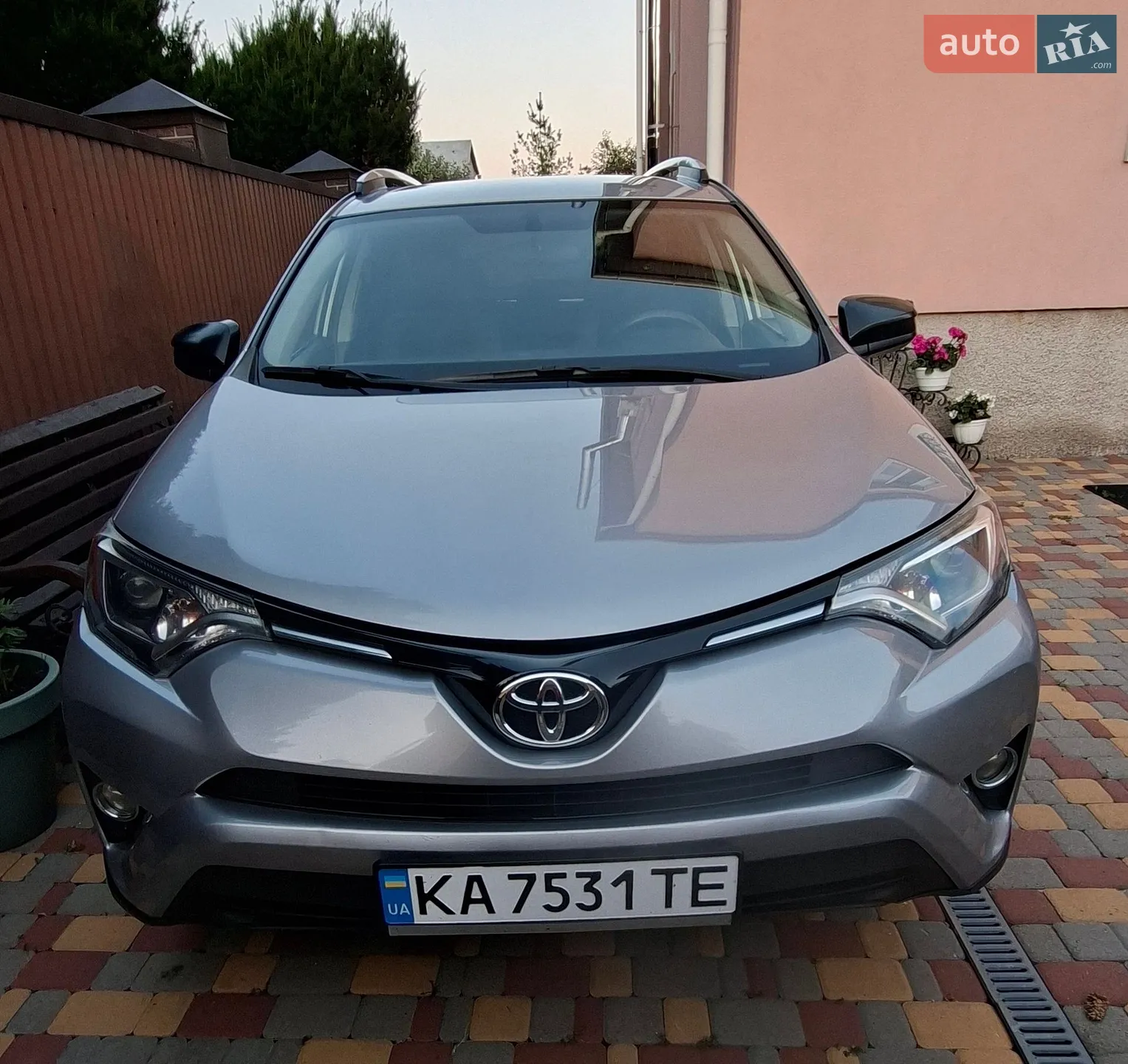 2016 Toyota RAV 4 - мініатюра 8