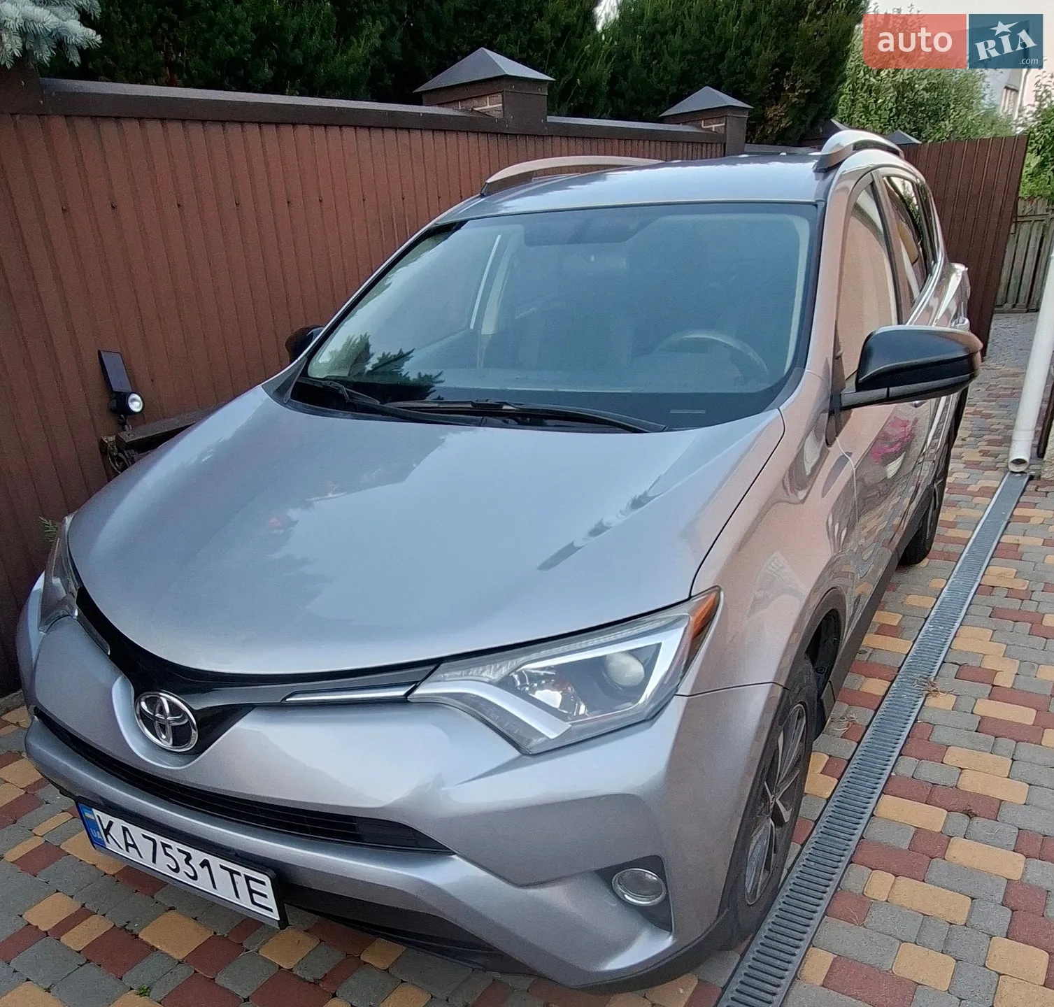 2016 Toyota RAV 4 - мініатюра 16