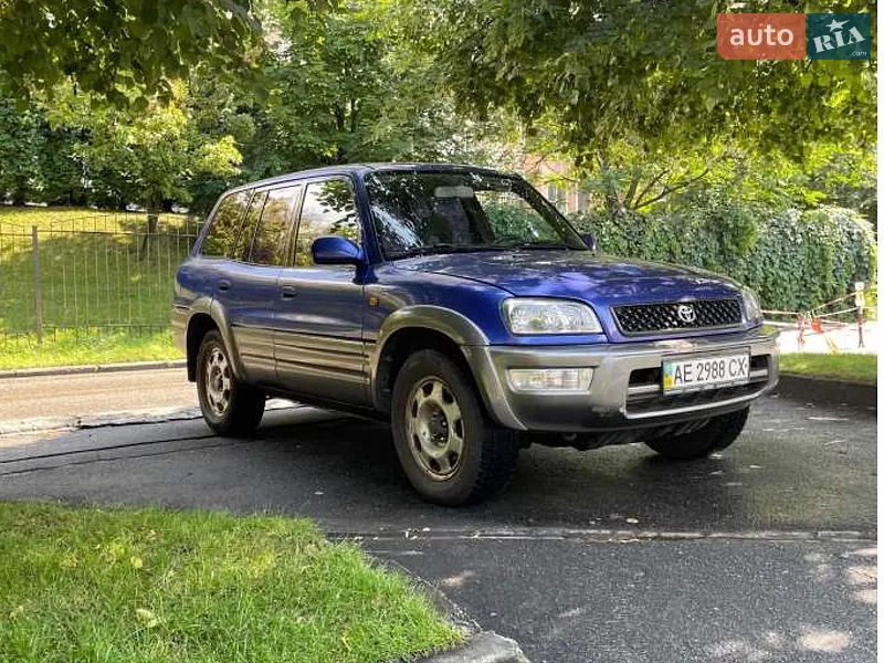 Toyota RAV4 1999