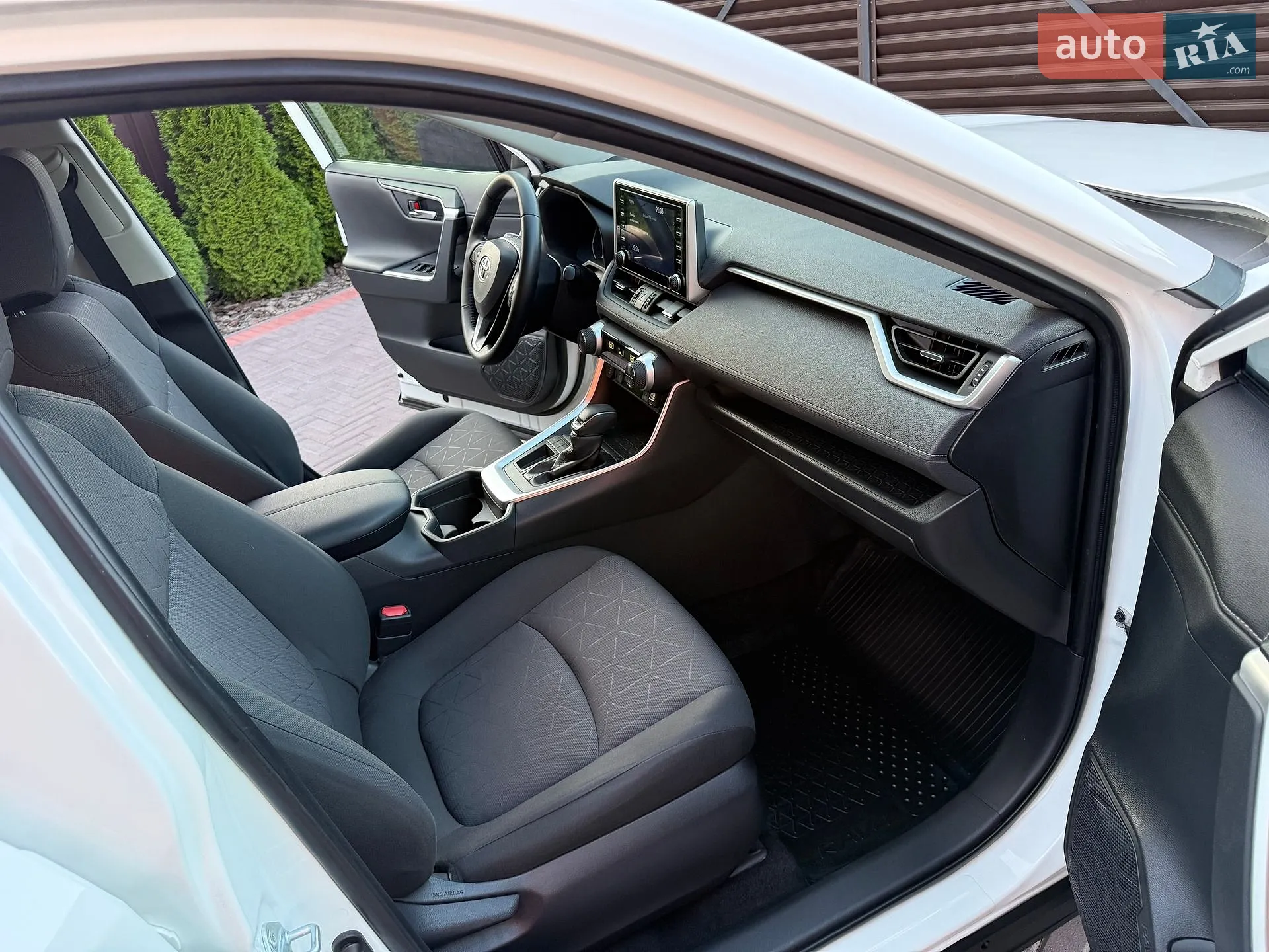 2019 Toyota RAV 4 - мініатюра 39