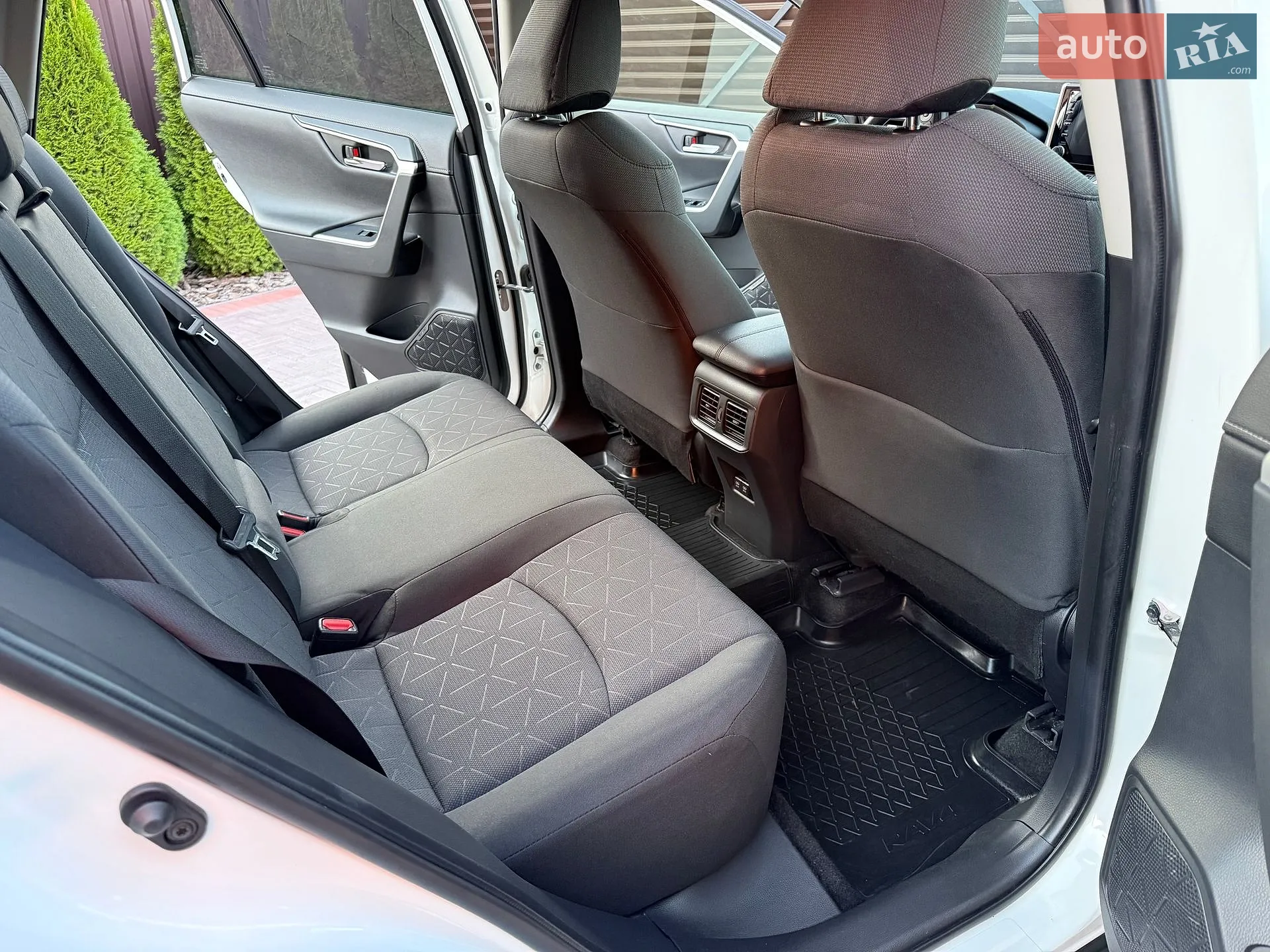 2019 Toyota RAV 4 - мініатюра 66